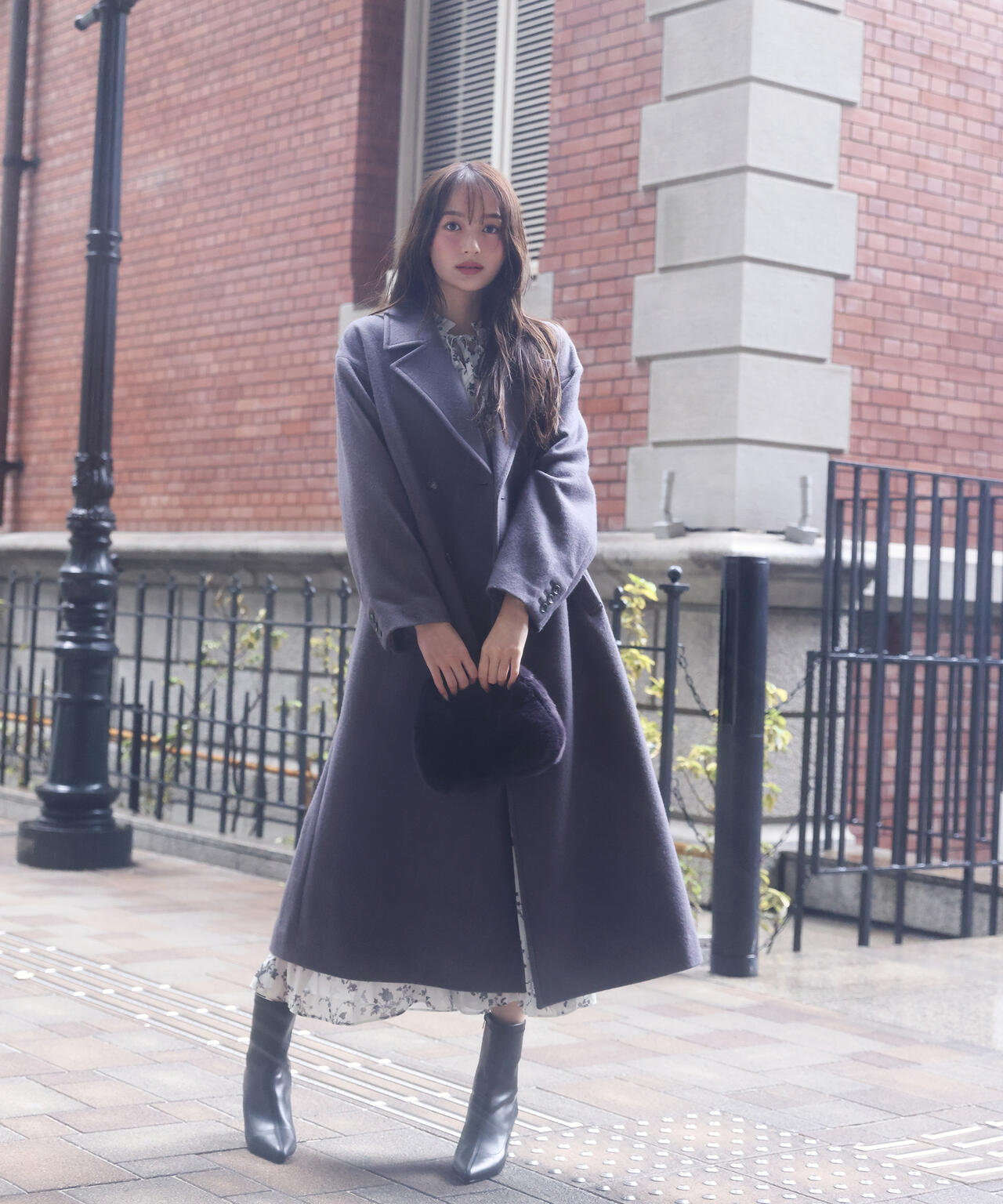 【加藤栞さん着用】ダブル釦チェスターコート