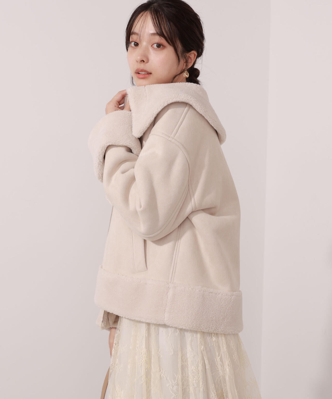 【加藤栞さん着用】フェイクムートン