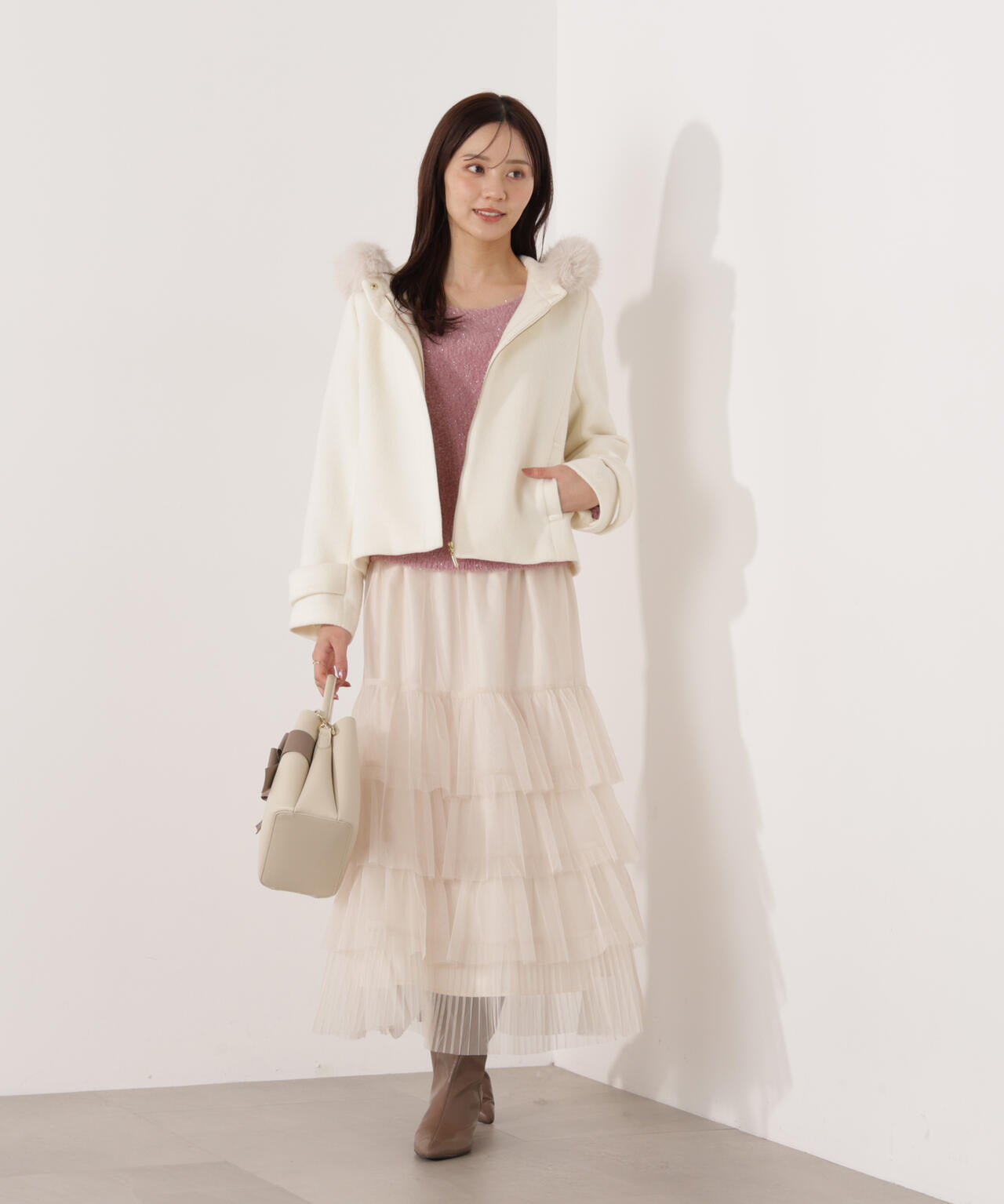 モッサフードフェイクファーショートコート