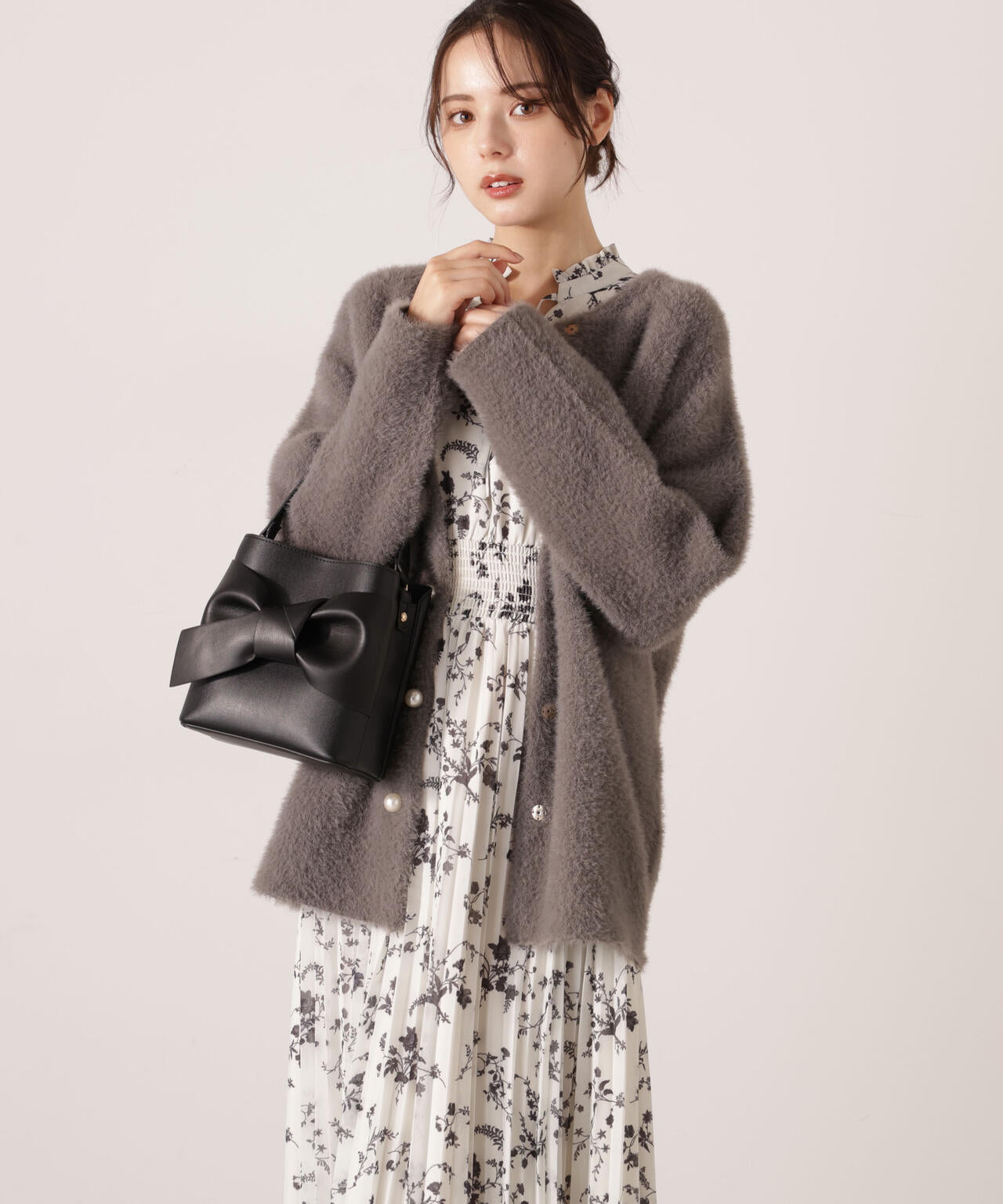 【青島心さん着用】フェザージャコット【アイボリー:WEB限定】