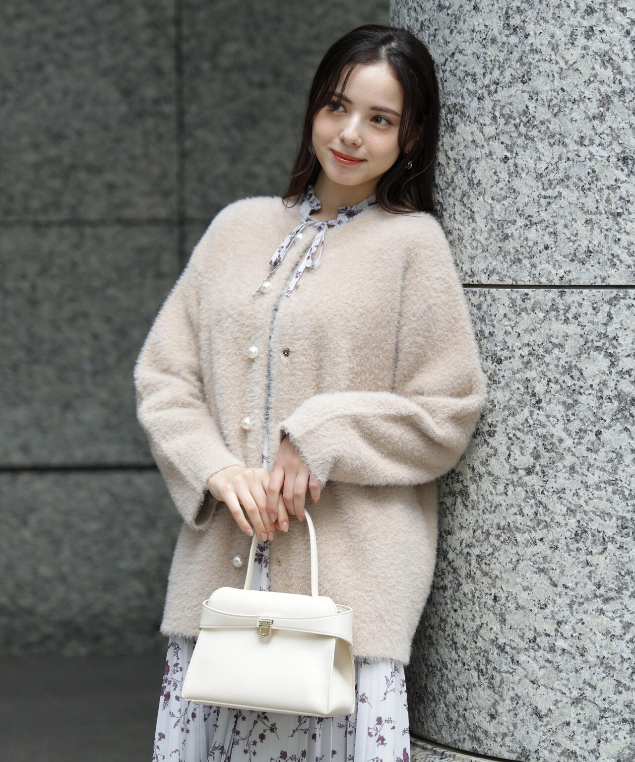 【青島心さん着用】フェザージャコット【アイボリー:WEB限定】