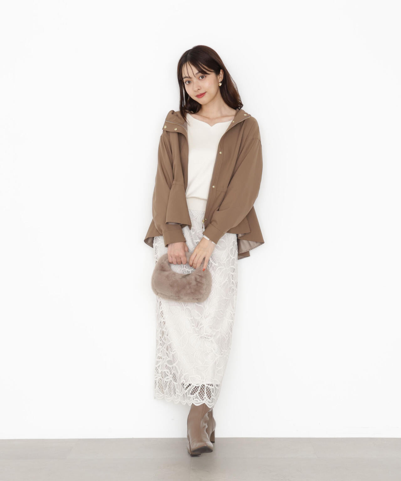 【松川星さん着用】フード付きマウンテンパーカー