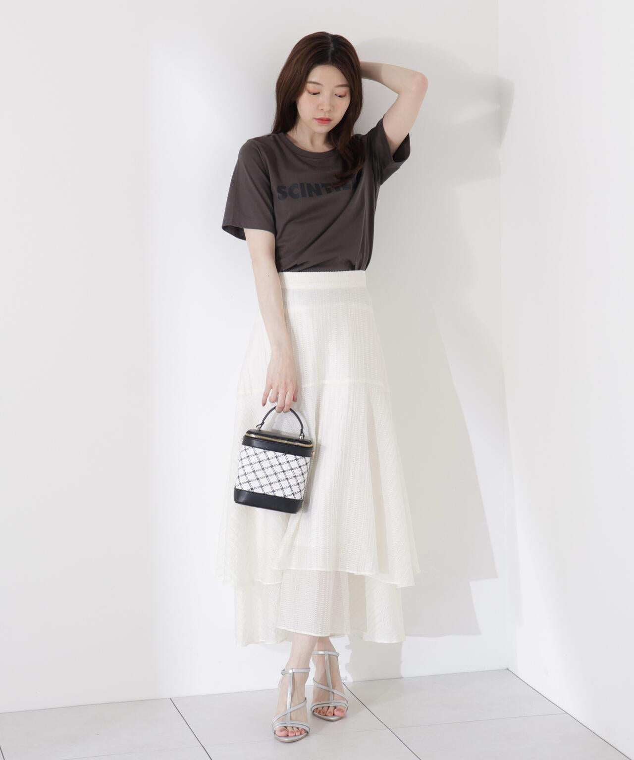 <ウォッシャブル>ゴシックロゴTシャツ