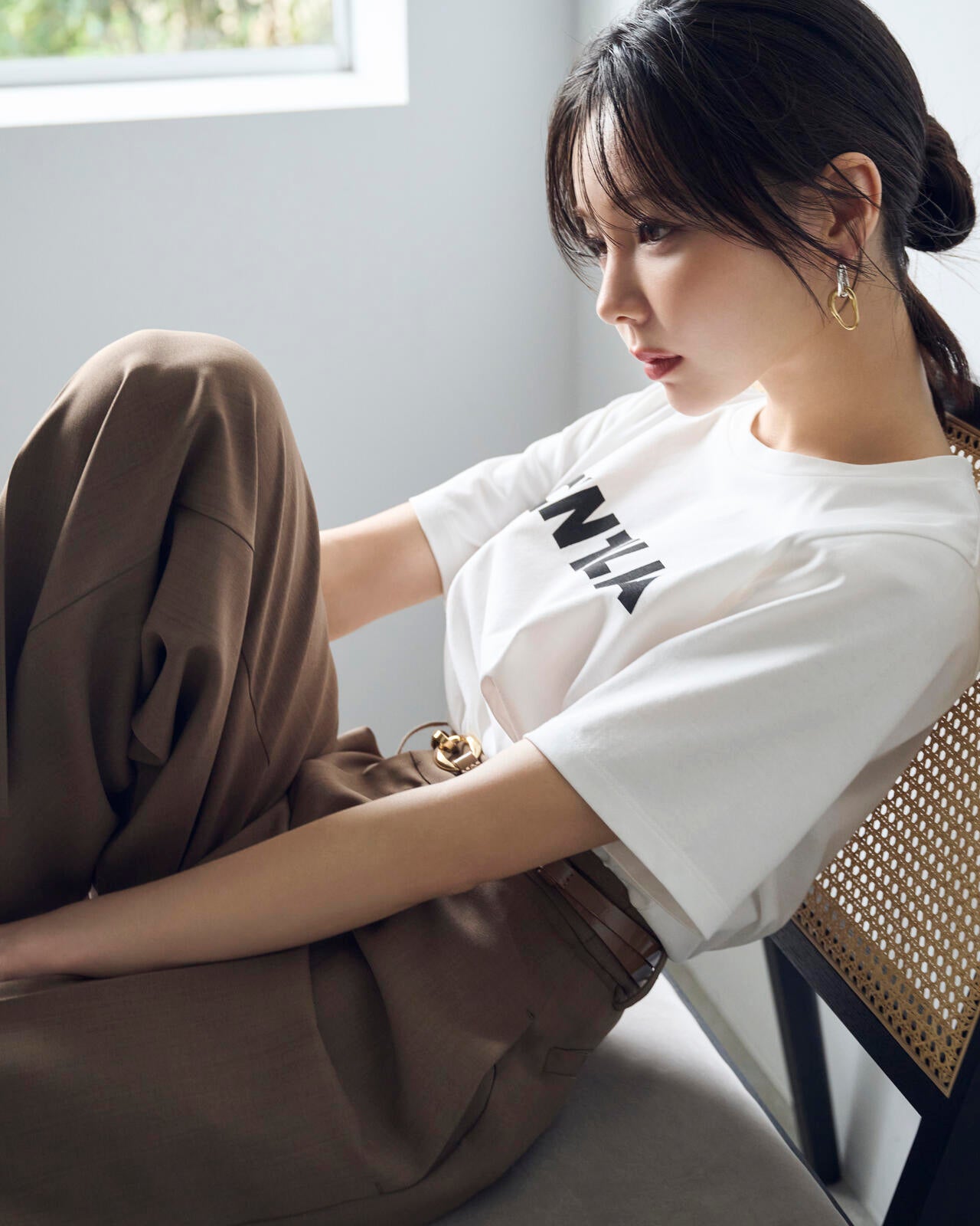 <ウォッシャブル>ゴシックロゴTシャツ