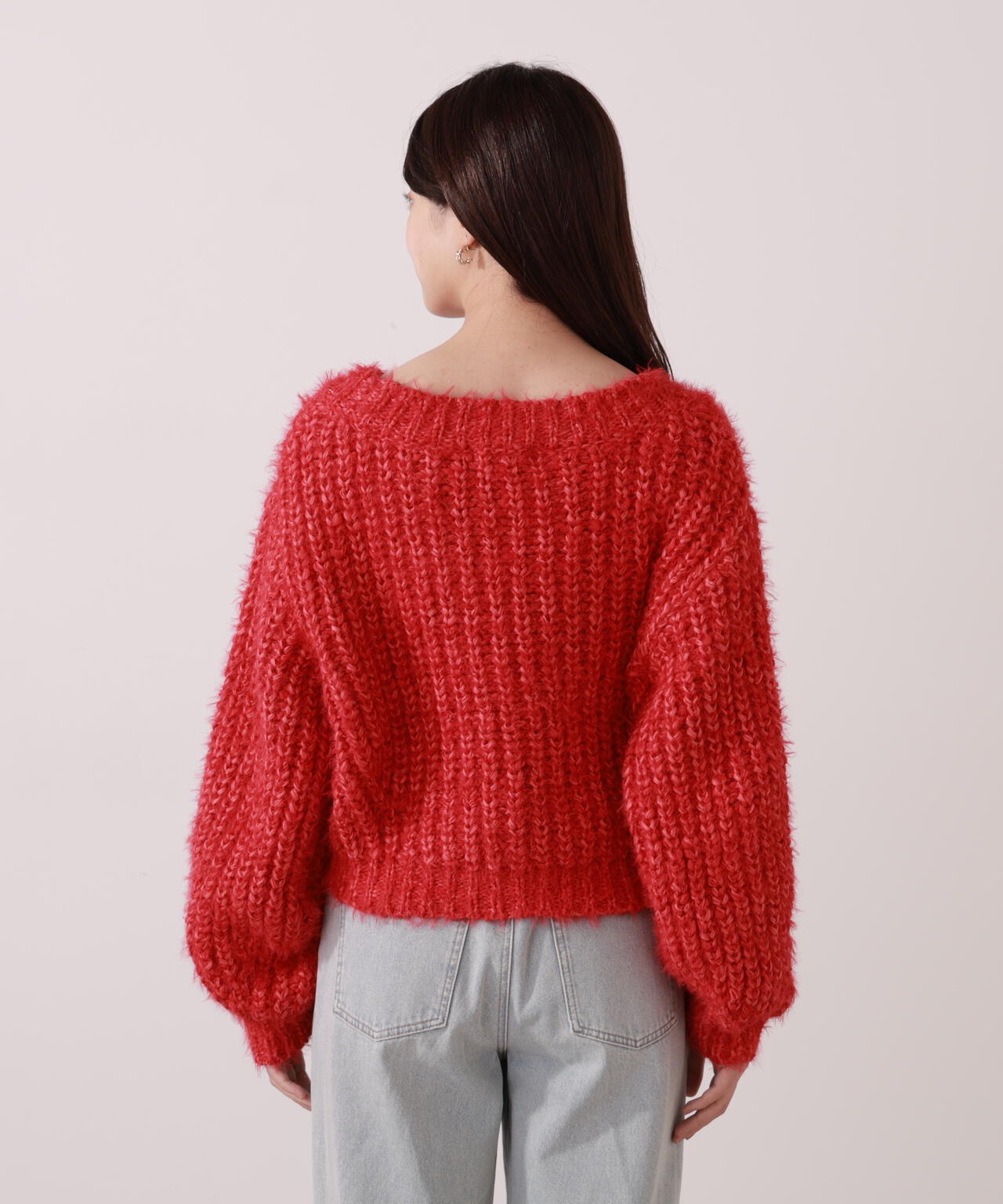 ローゲージざっくりニット