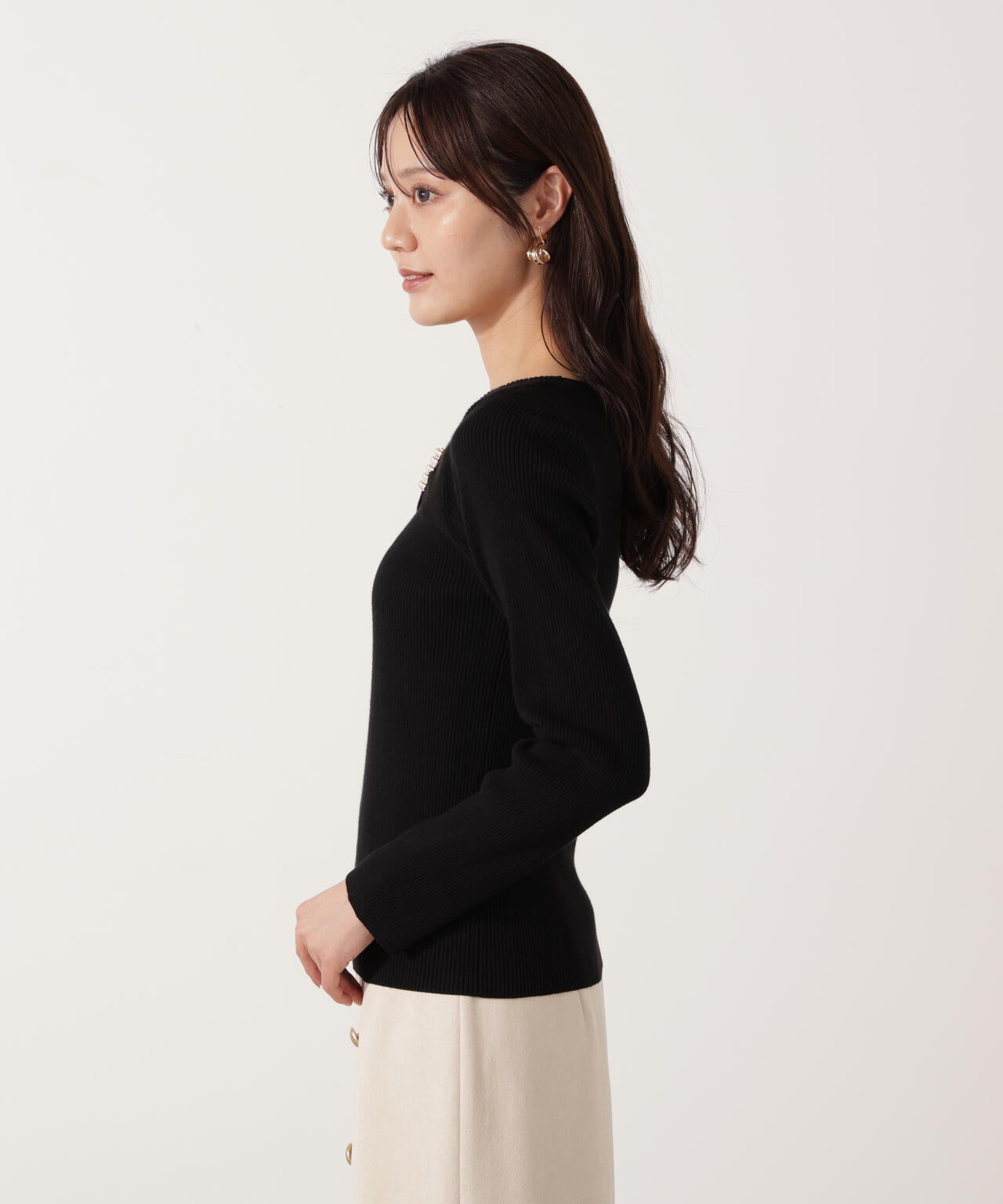 アシメパールデザインニット