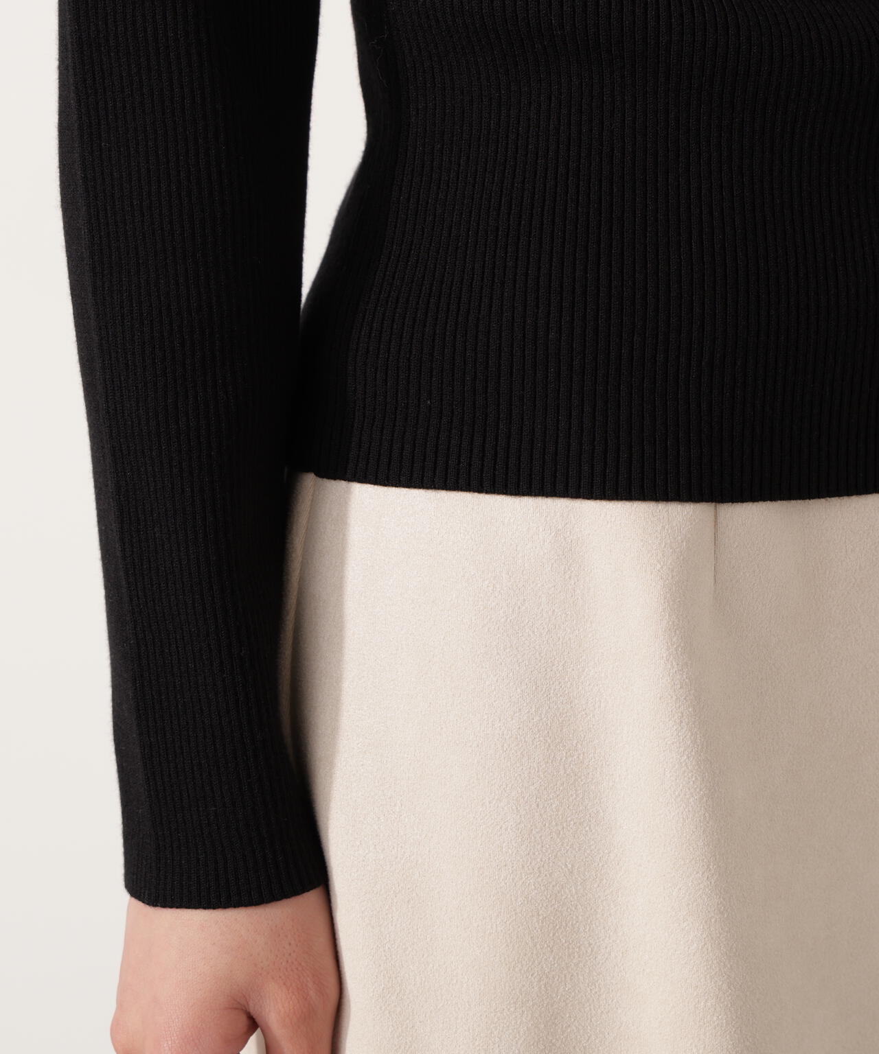 アシメパールデザインニット