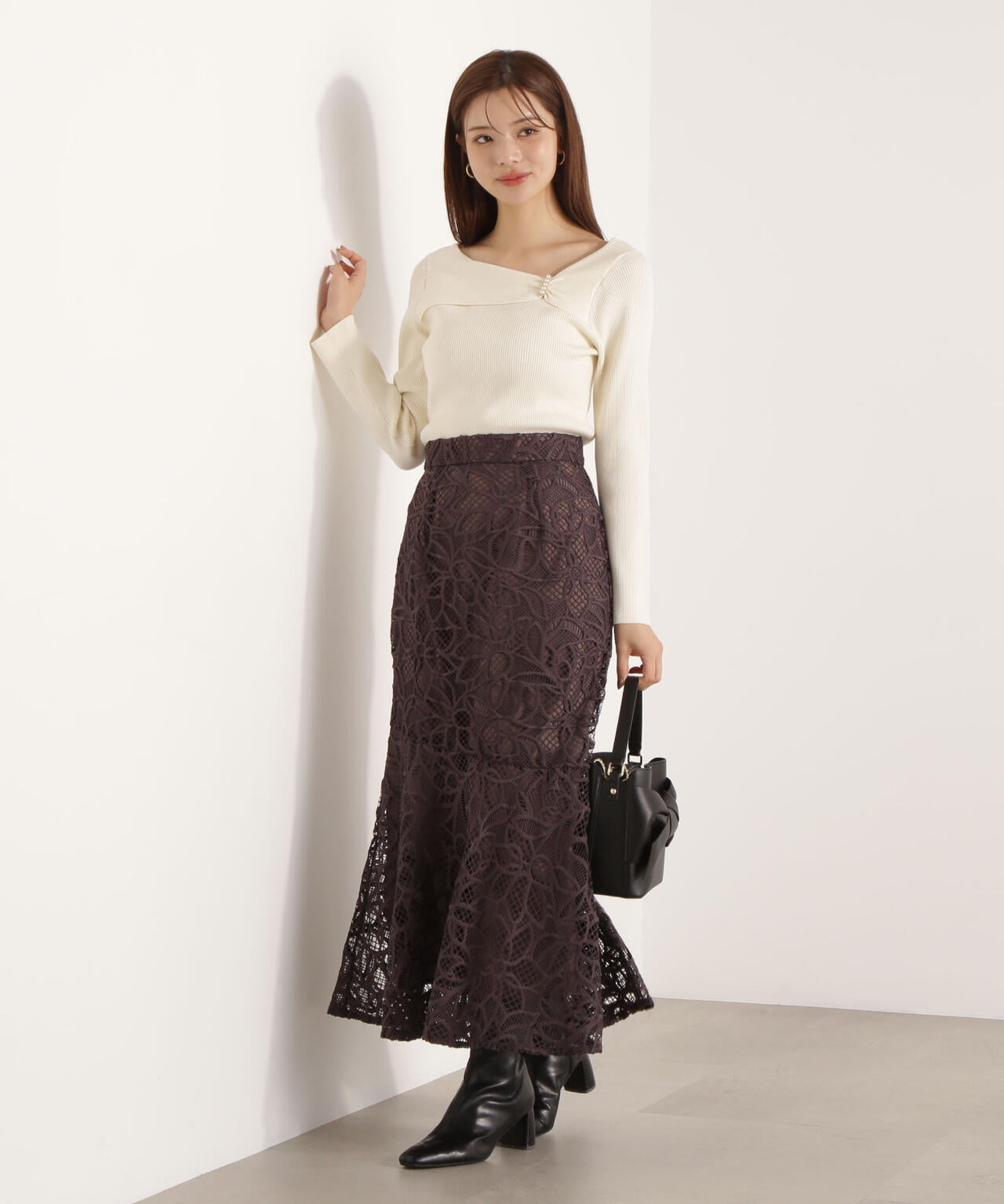 アシメパールデザインニット