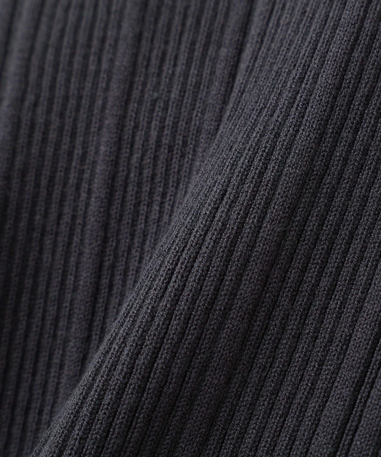 <ウォッシャブル>フロントホックニット