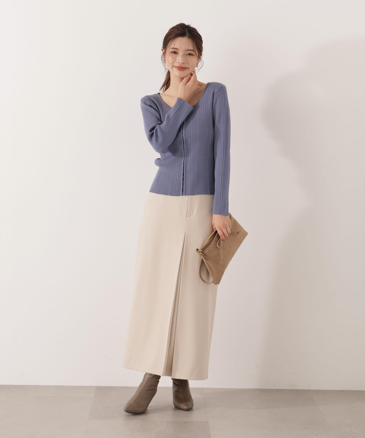 <ウォッシャブル>フロントホックニット