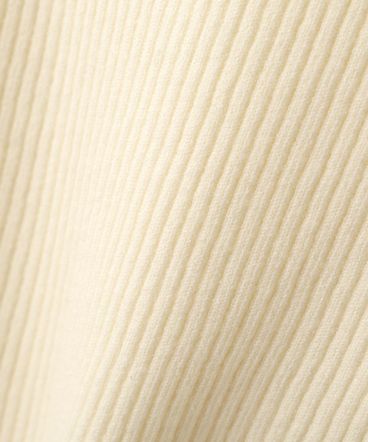 <ウォッシャブル>フレアスリーブオフショルニット