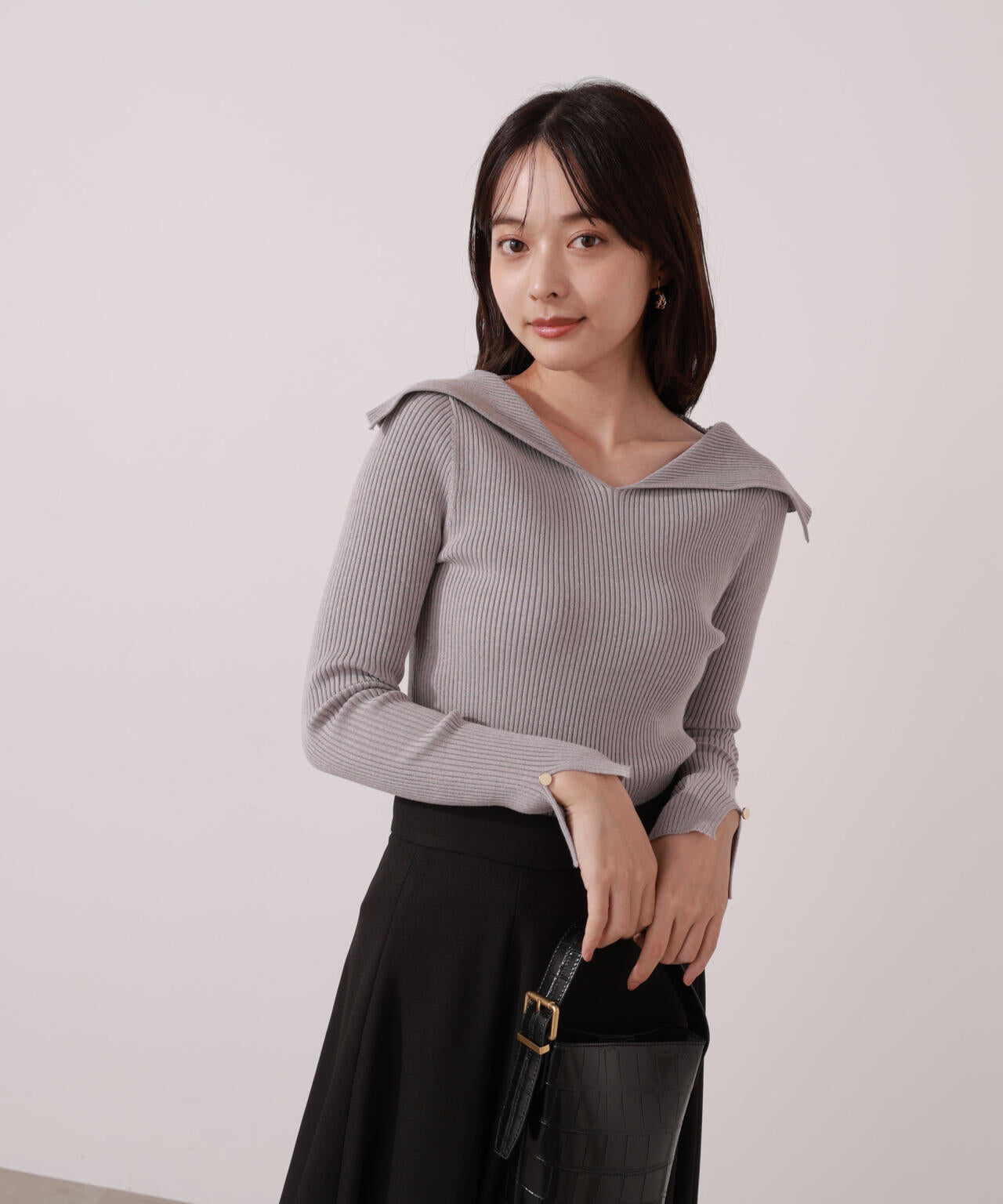 【青島心さん着用】オープンカラーリブニット