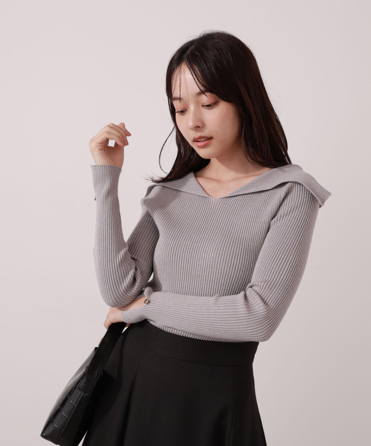 【青島心さん着用】オープンカラーリブニット