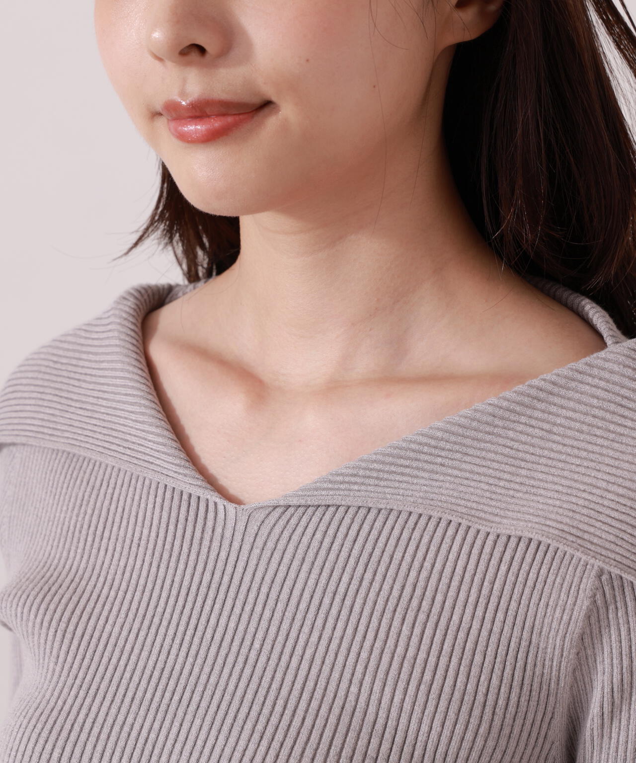 【青島心さん着用】オープンカラーリブニット