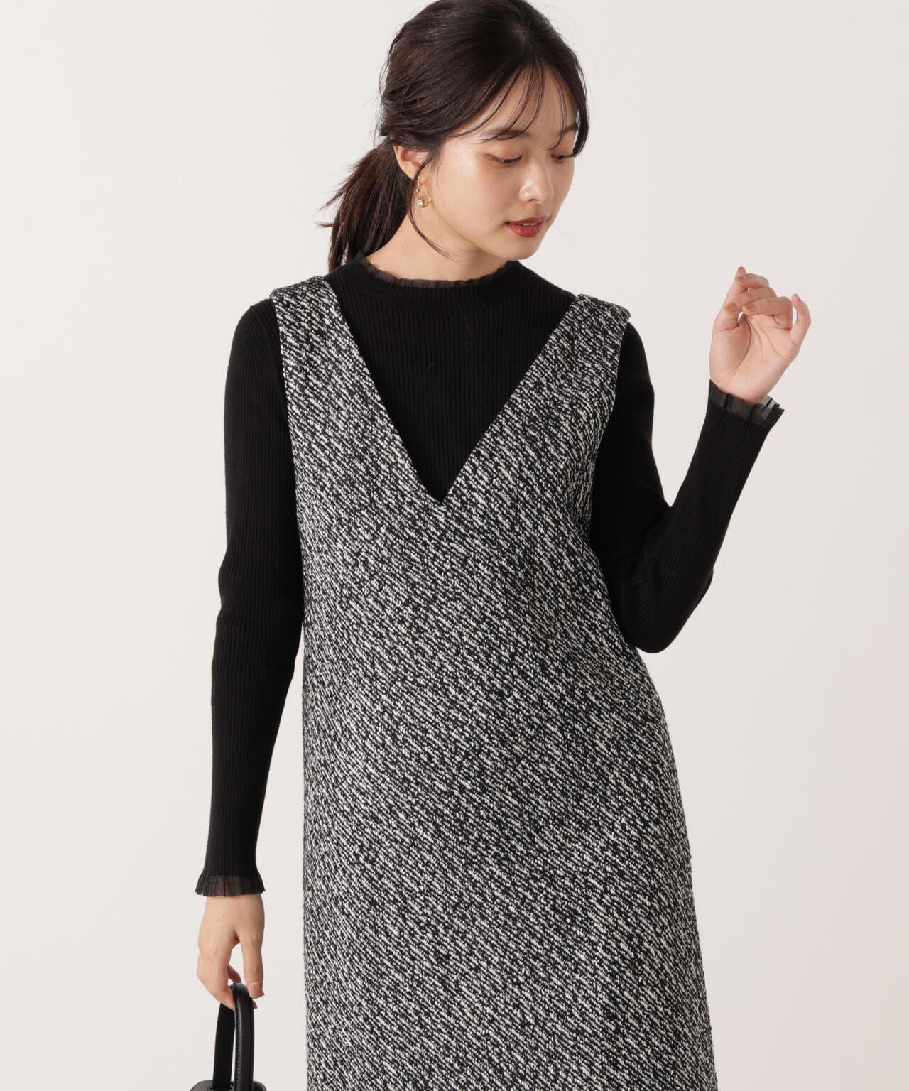 【加藤栞さん着用】<ウォッシャブル>部分シアーリブニット