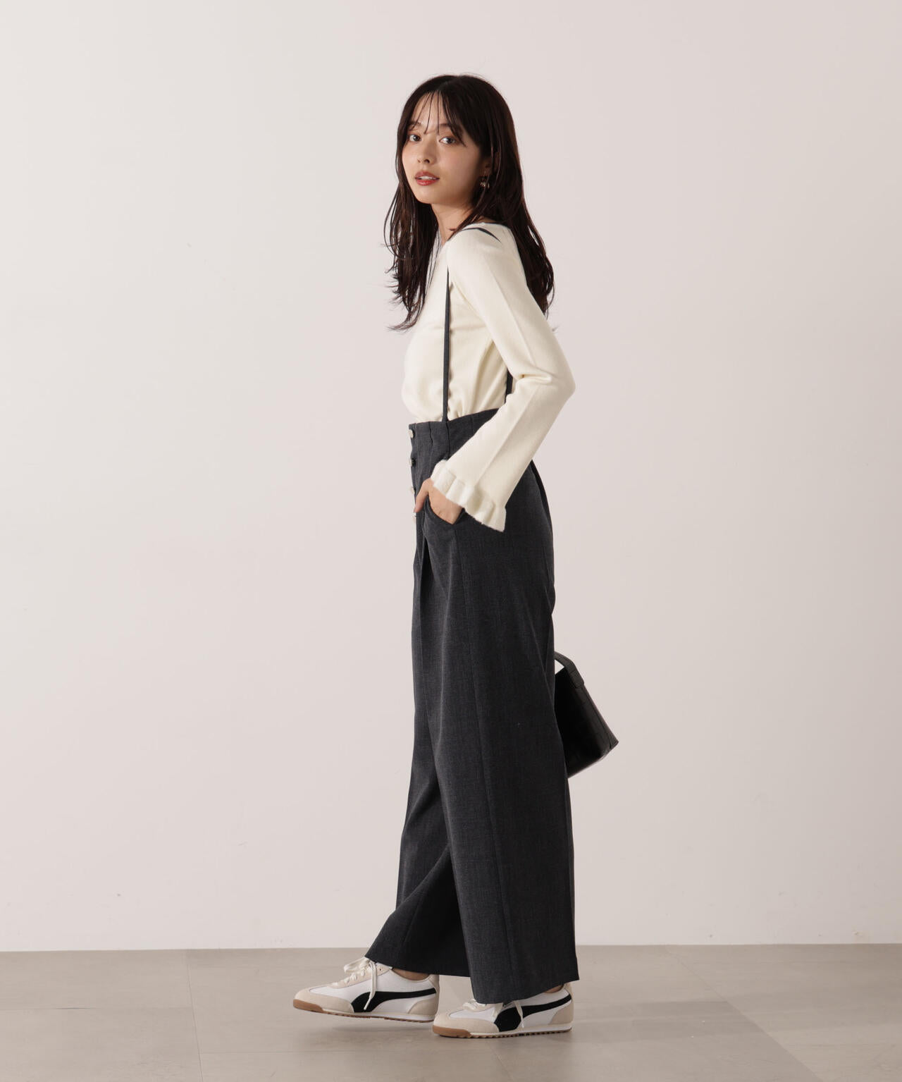 <ウォッシャブル>ミニフェザー部分スリーブニット