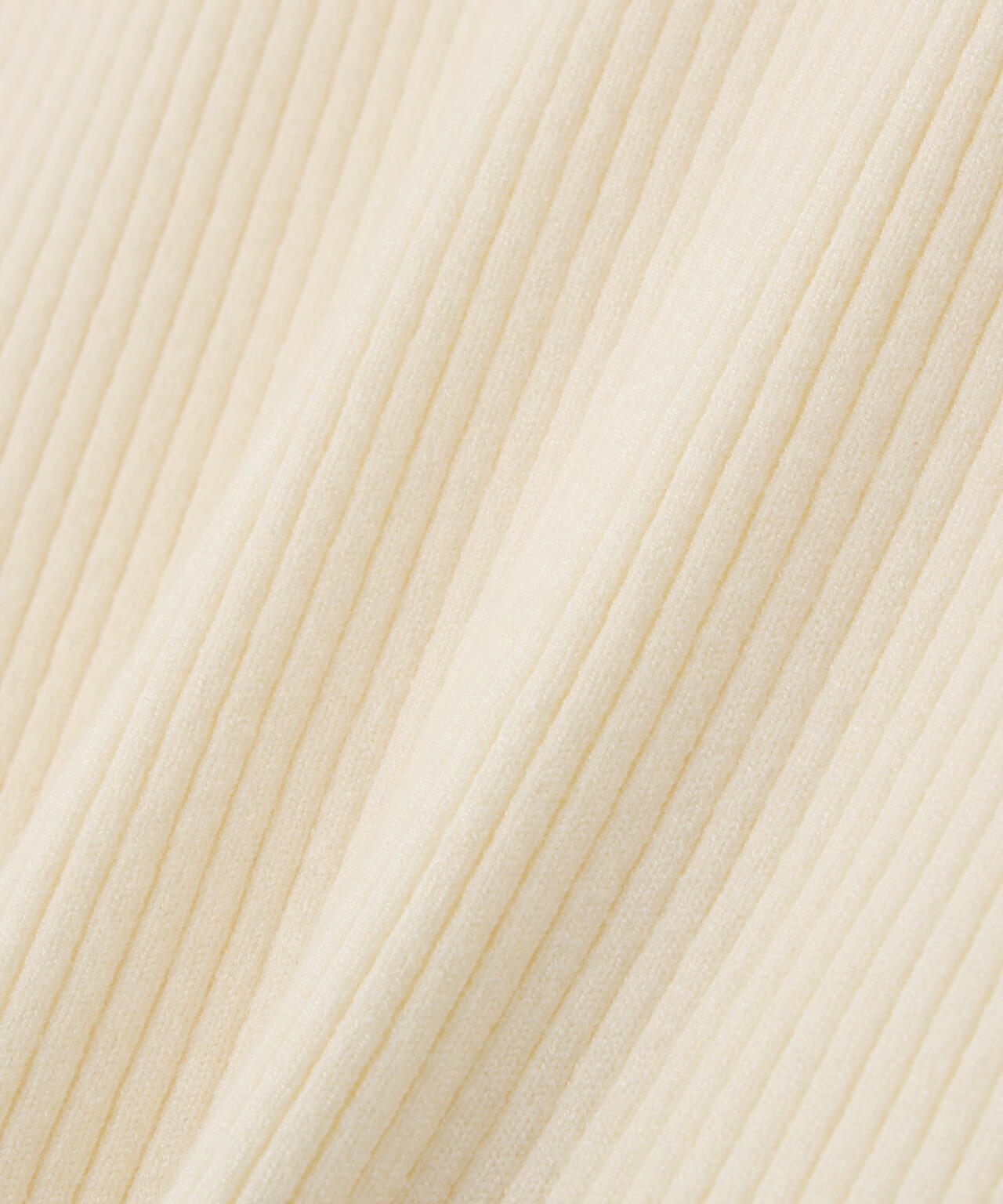 【加藤栞さん着用】レースドッキングスリーブニット