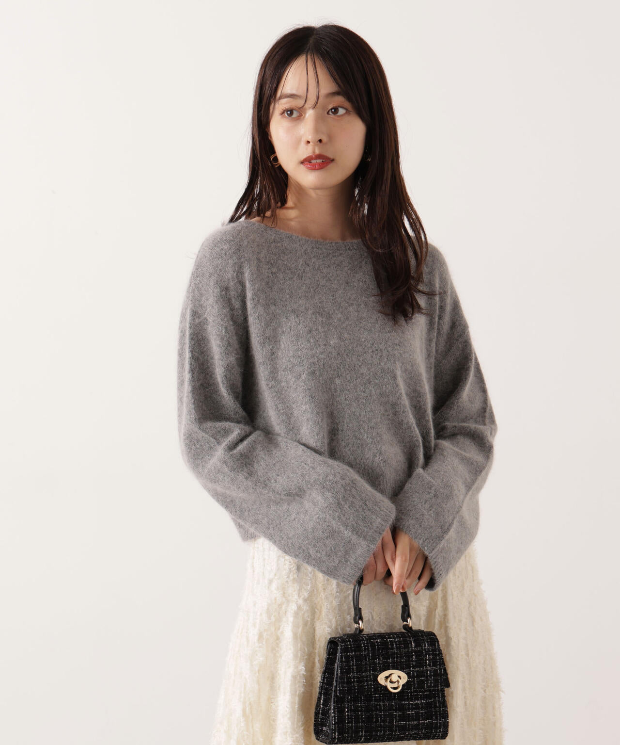 ショートFOX混ニット