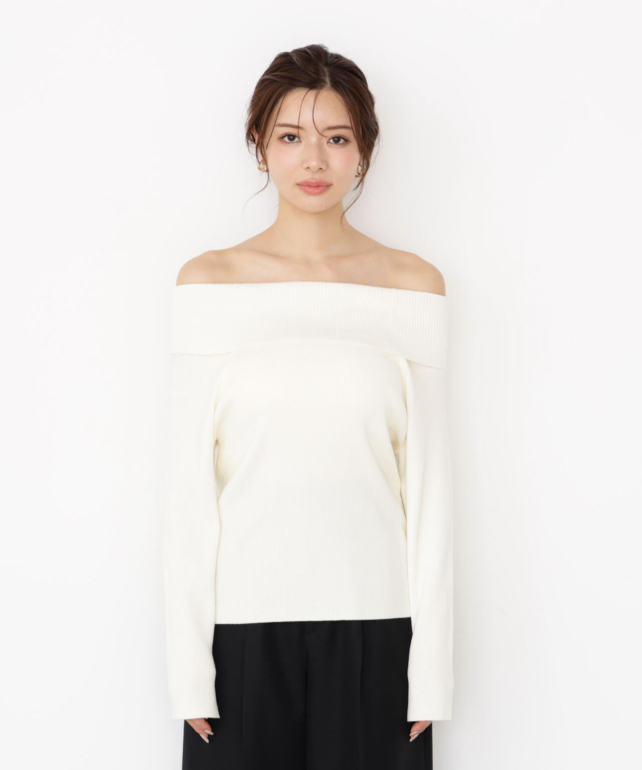 <谷川菜奈さん着用>オフショルリブニット