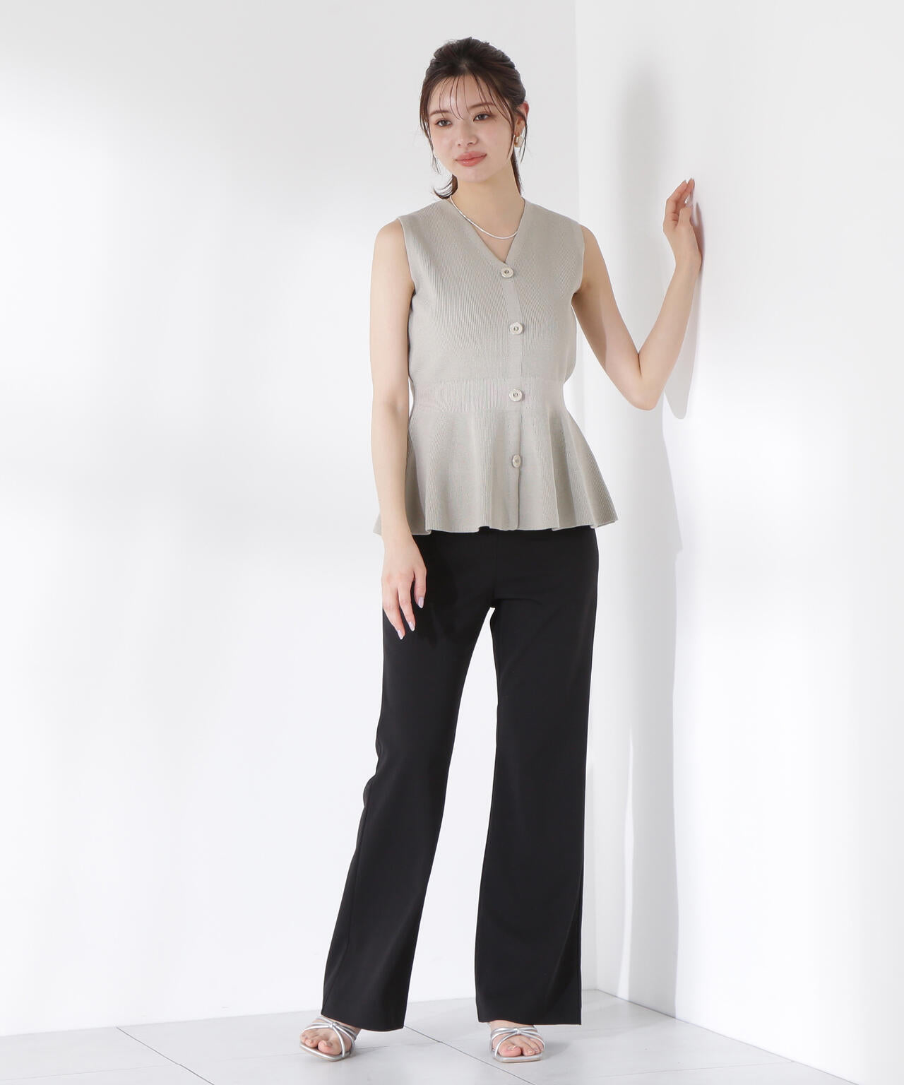 ea6e5827-b7ca-5704-80d4-79f9ee17a48f_Image