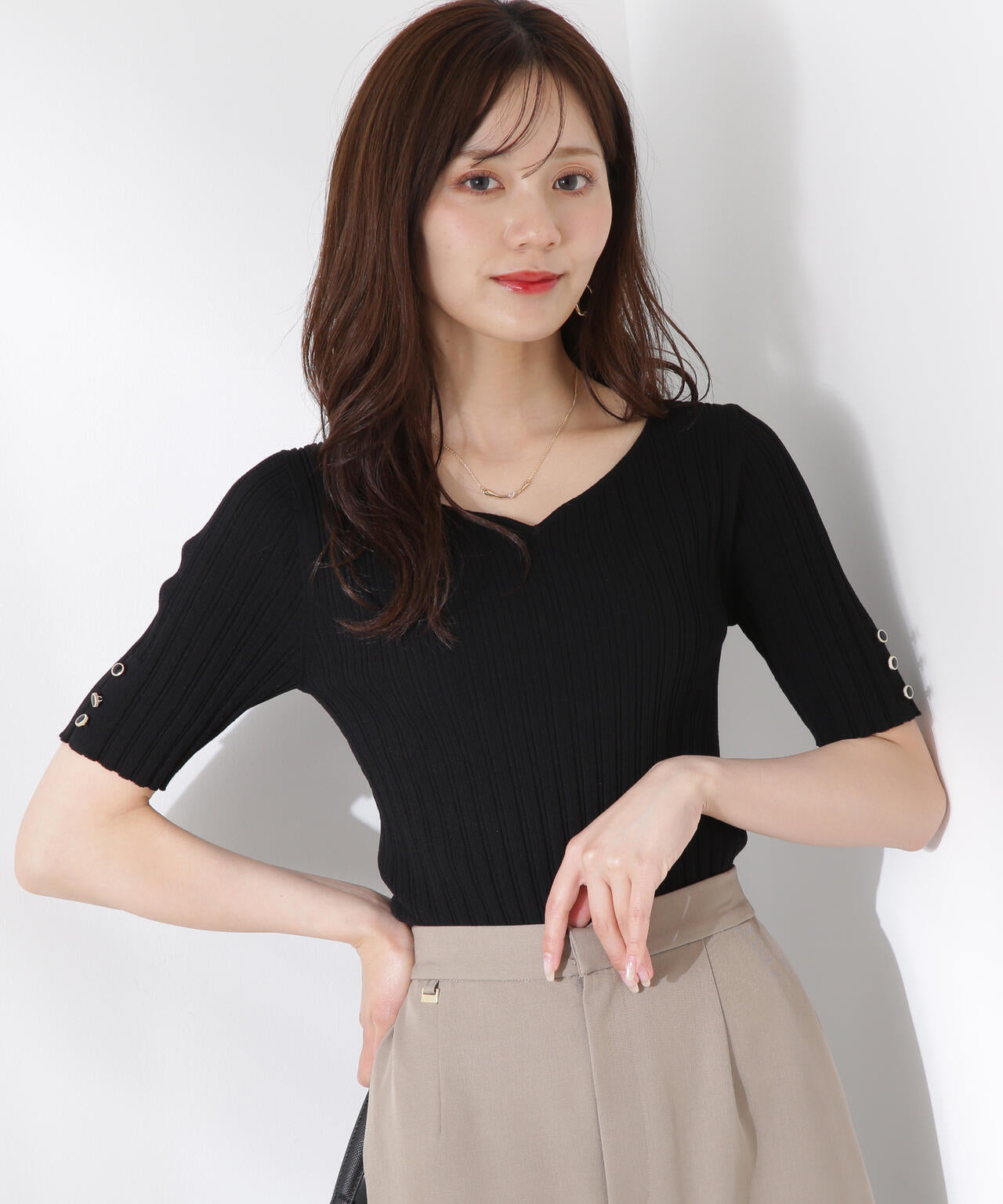 ハートネック半袖リブニット