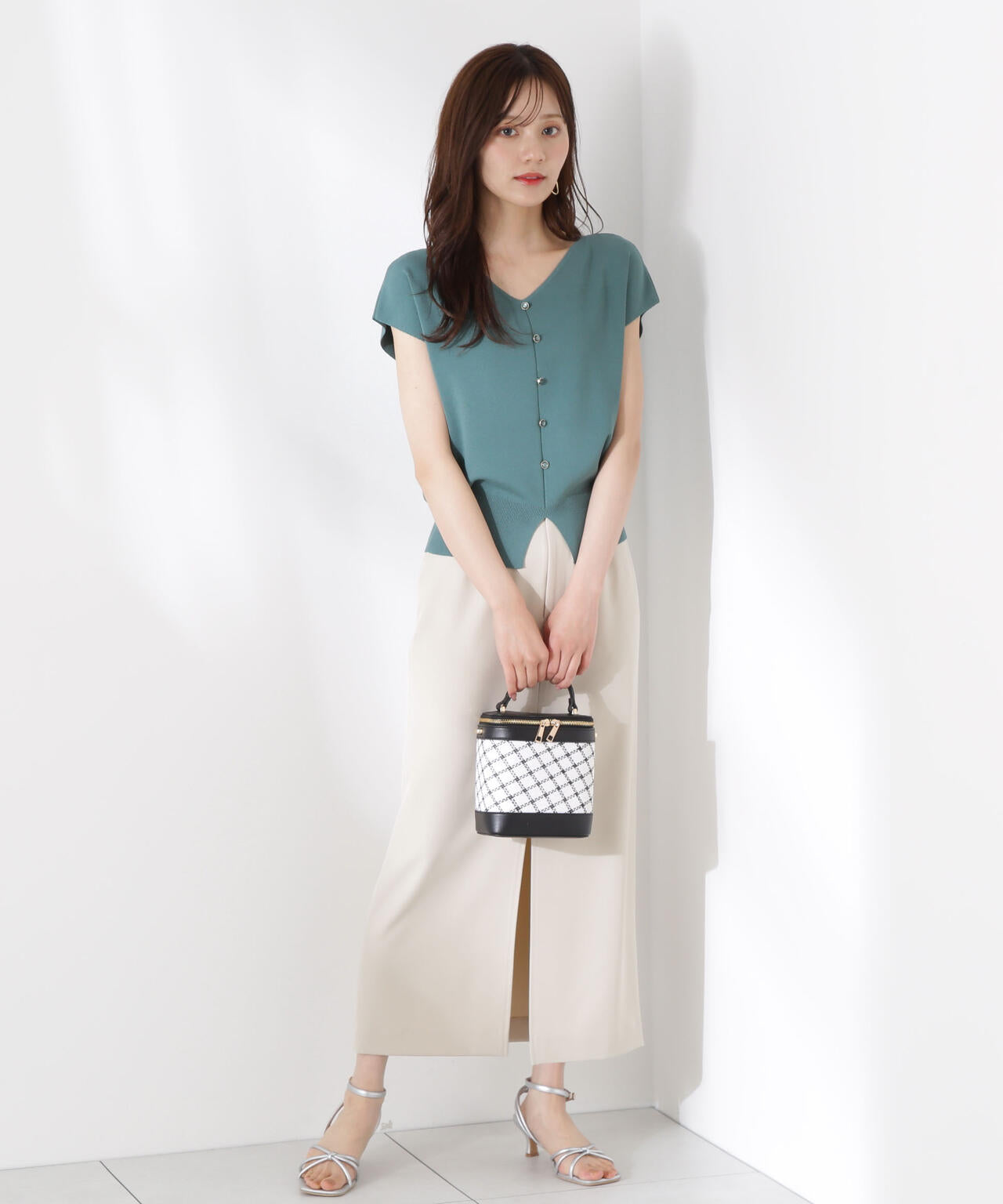 前後2way総針ニット