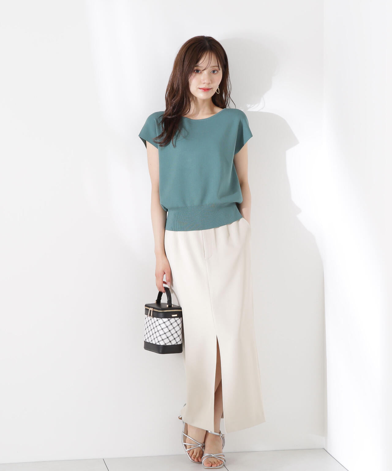 前後2way総針ニット