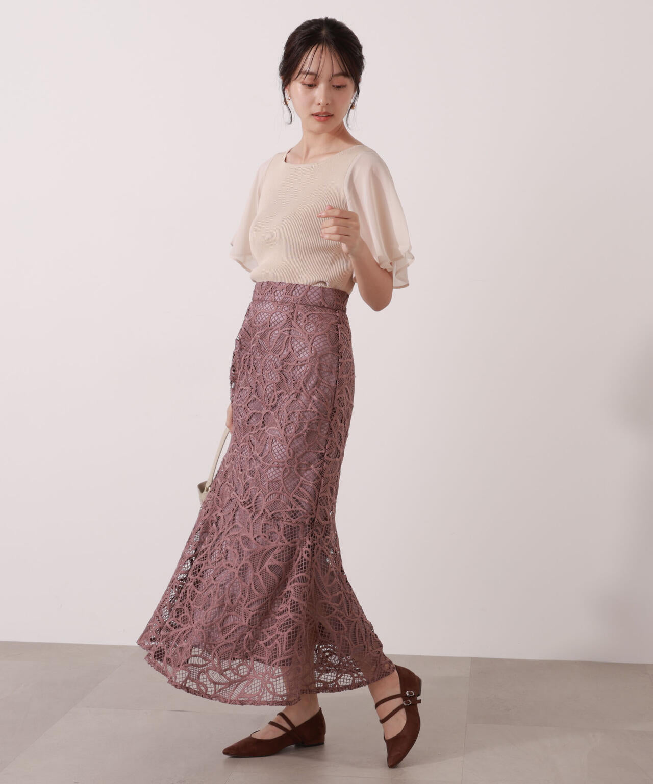 シアーフレアスリーブリブニット