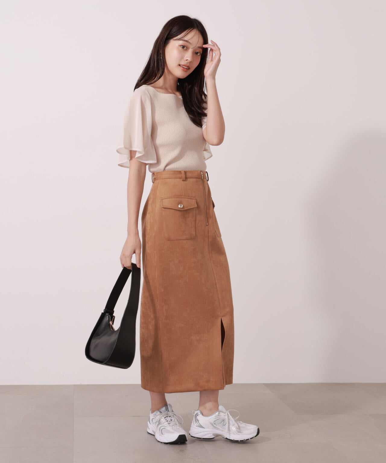 シアーフレアスリーブリブニット