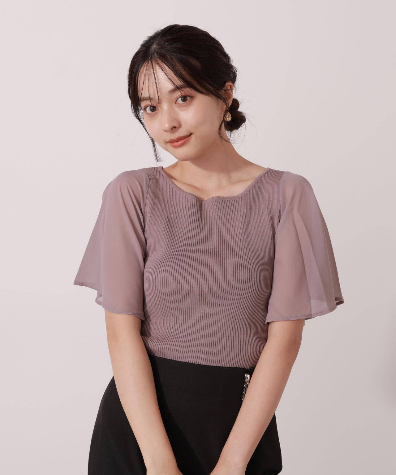 シアーフレアスリーブリブニット