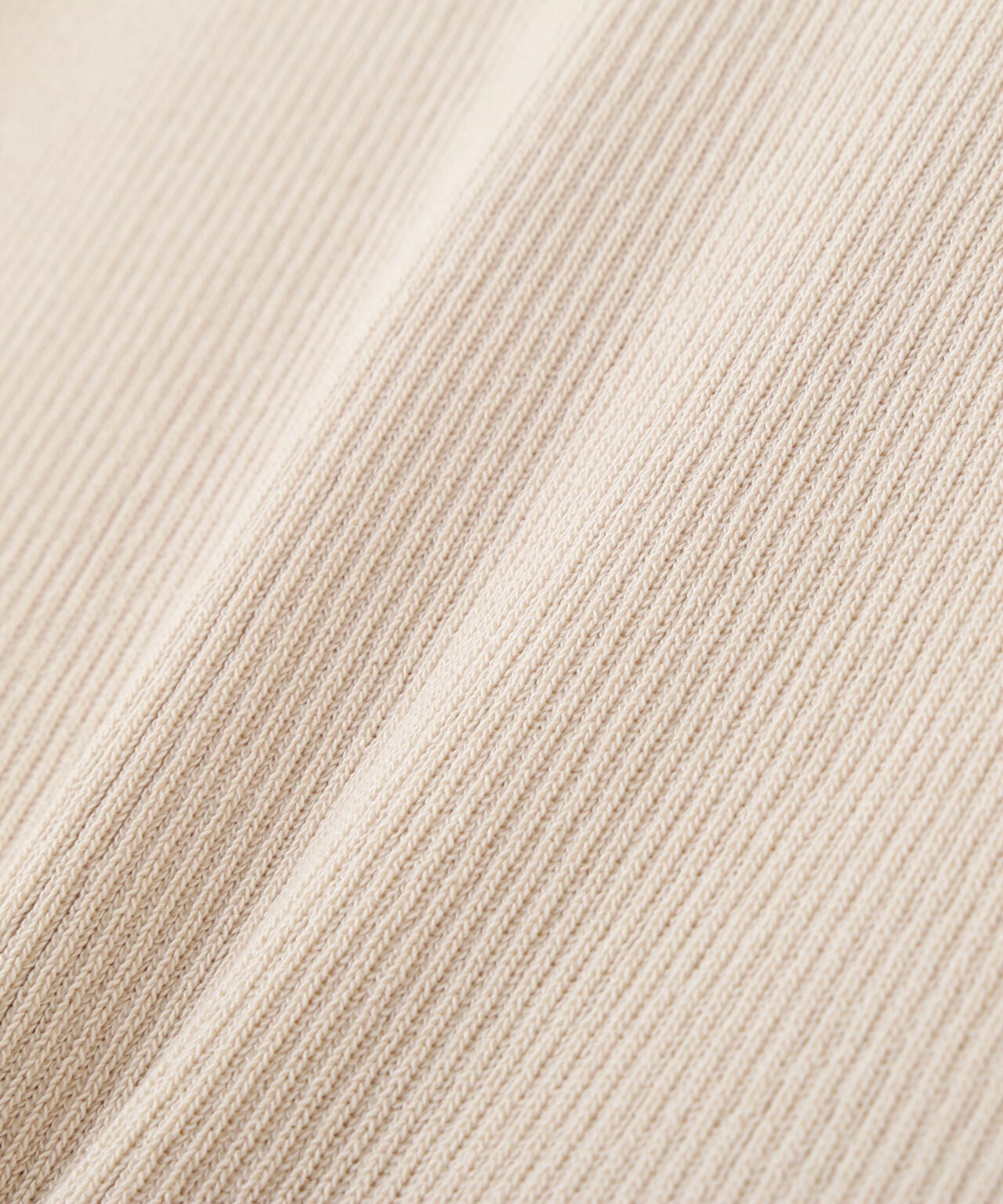 デザインスリーブニット