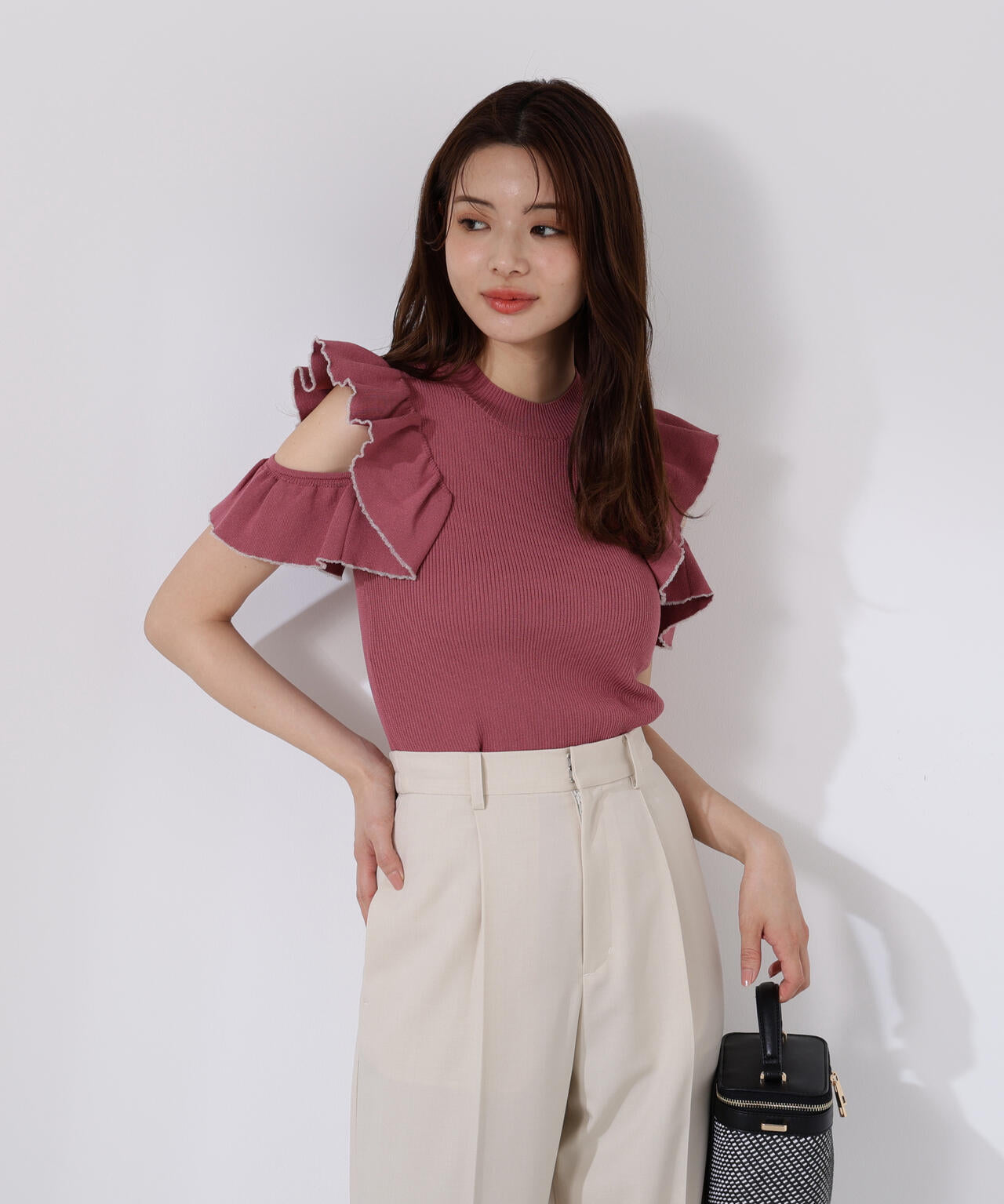 デザインスリーブニット