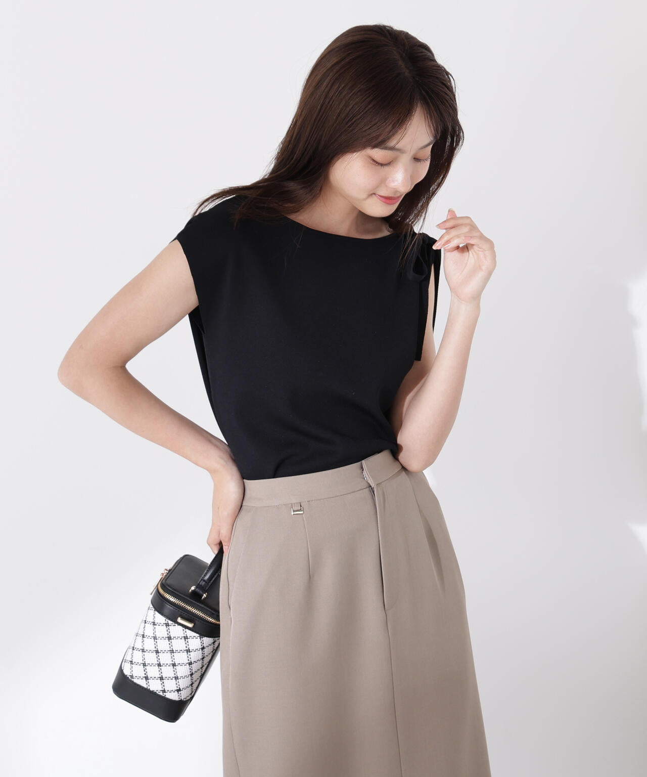 肩リボンアシメニット