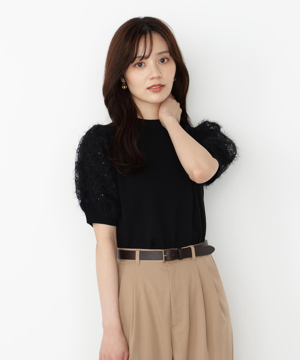 レースドッキングスリーブニット【ベージュ:official site限定】