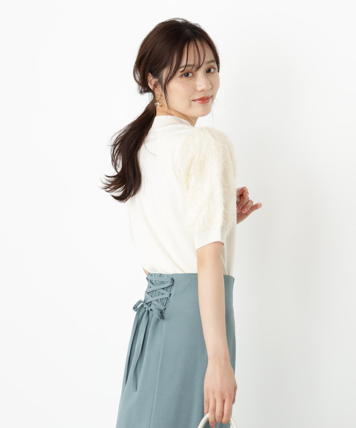 レースドッキングスリーブニット【ベージュ:official site限定】
