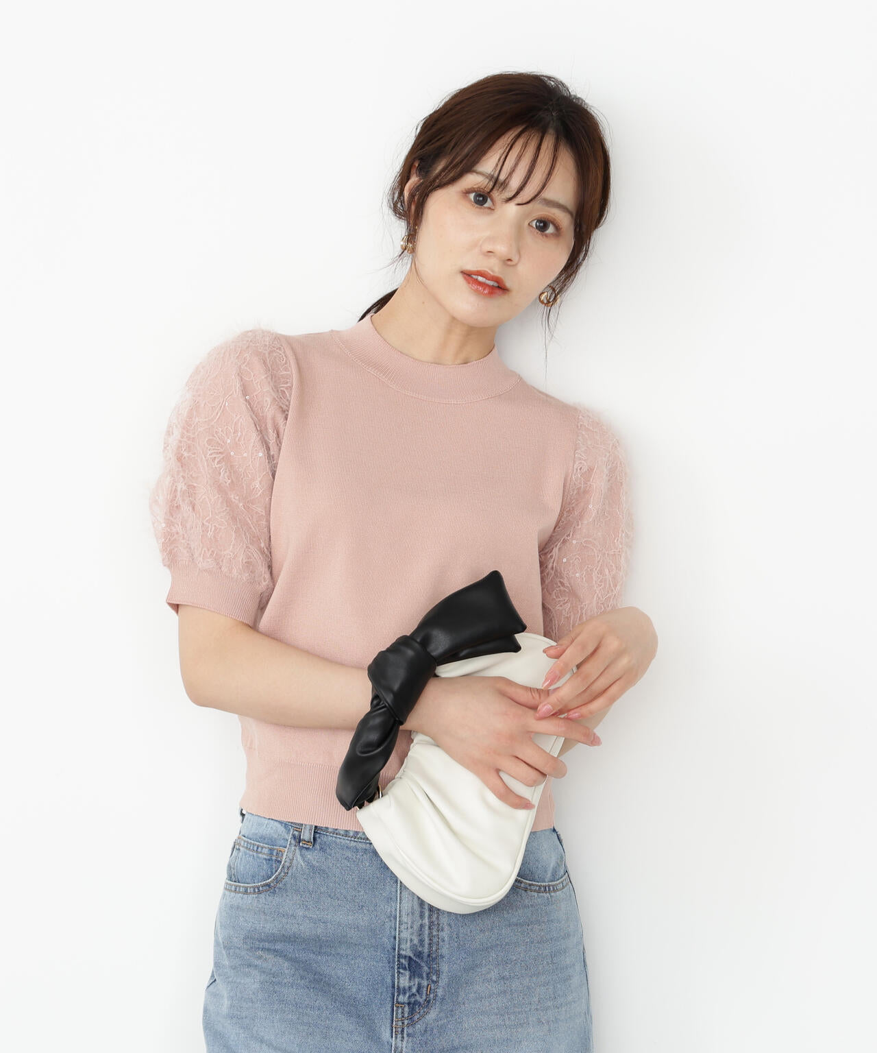 レースドッキングスリーブニット【ベージュ:official site限定】