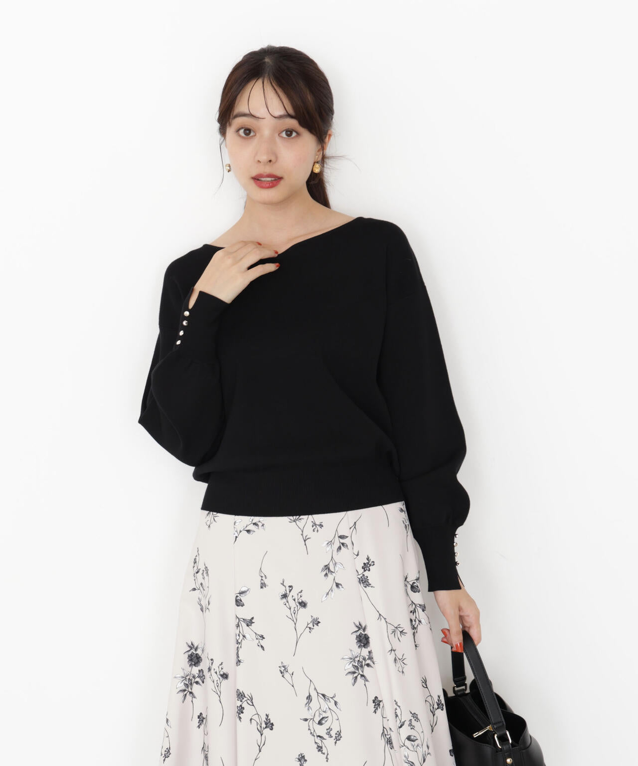 <ハンドウォッシャブル>ハートカット総針ニット