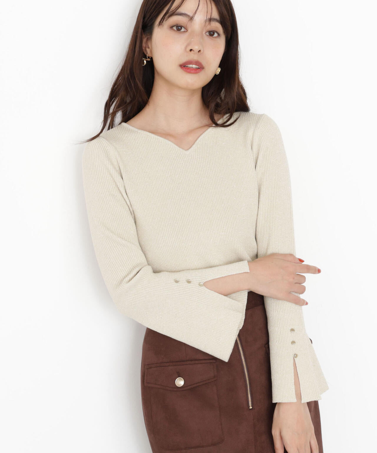 【松川星さん着用】<ハンドウォッシャブル>ハートカットリブニット