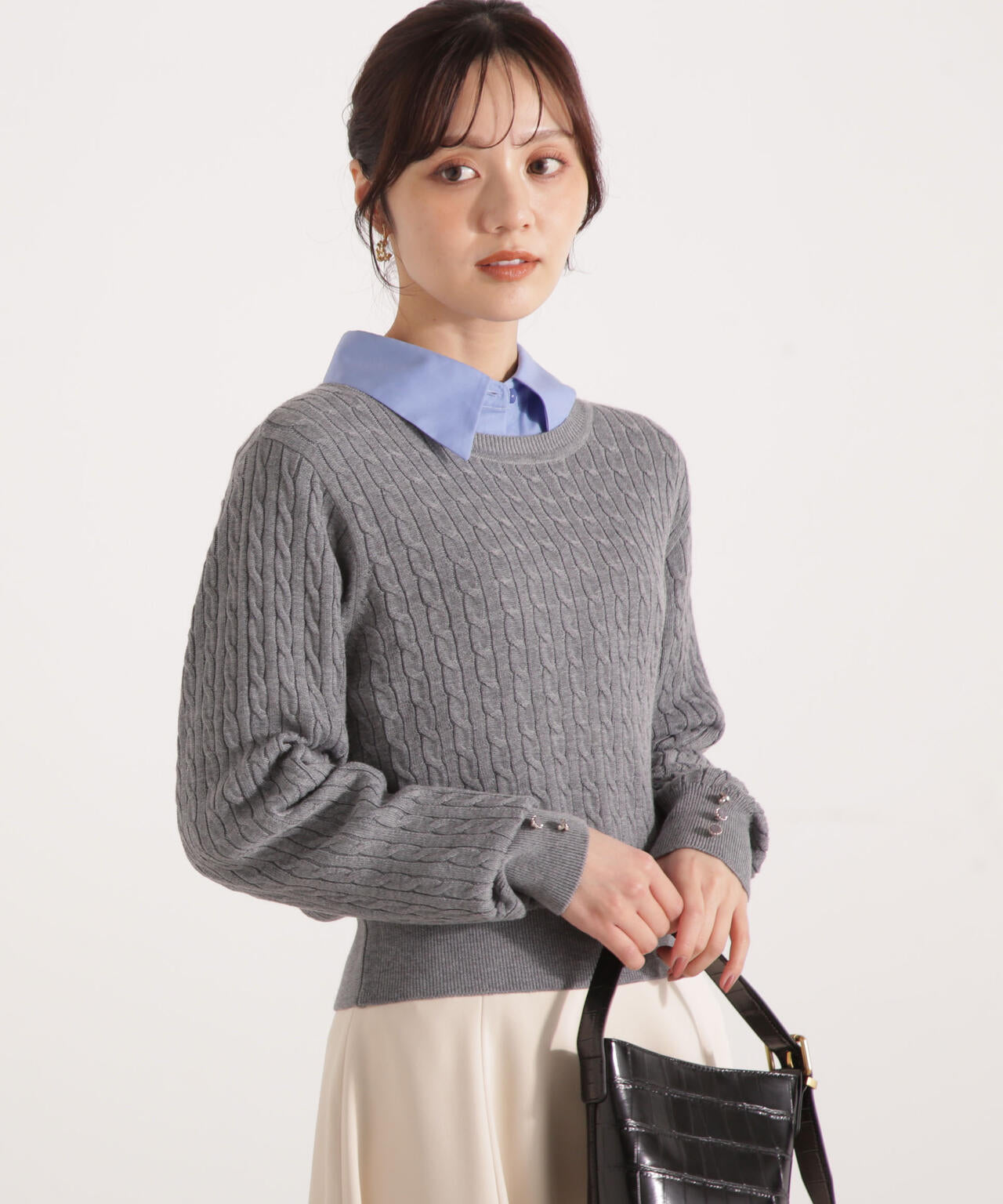 <ハンドウォッシャブル>袖釦ミニケーブルニット