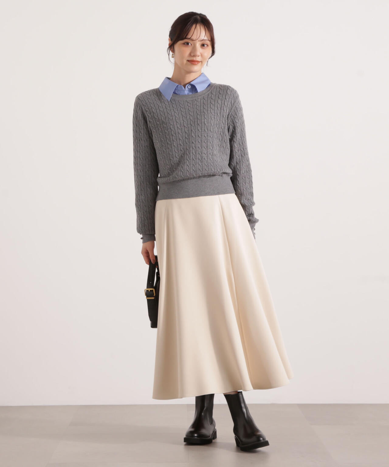 <ハンドウォッシャブル>袖釦ミニケーブルニット