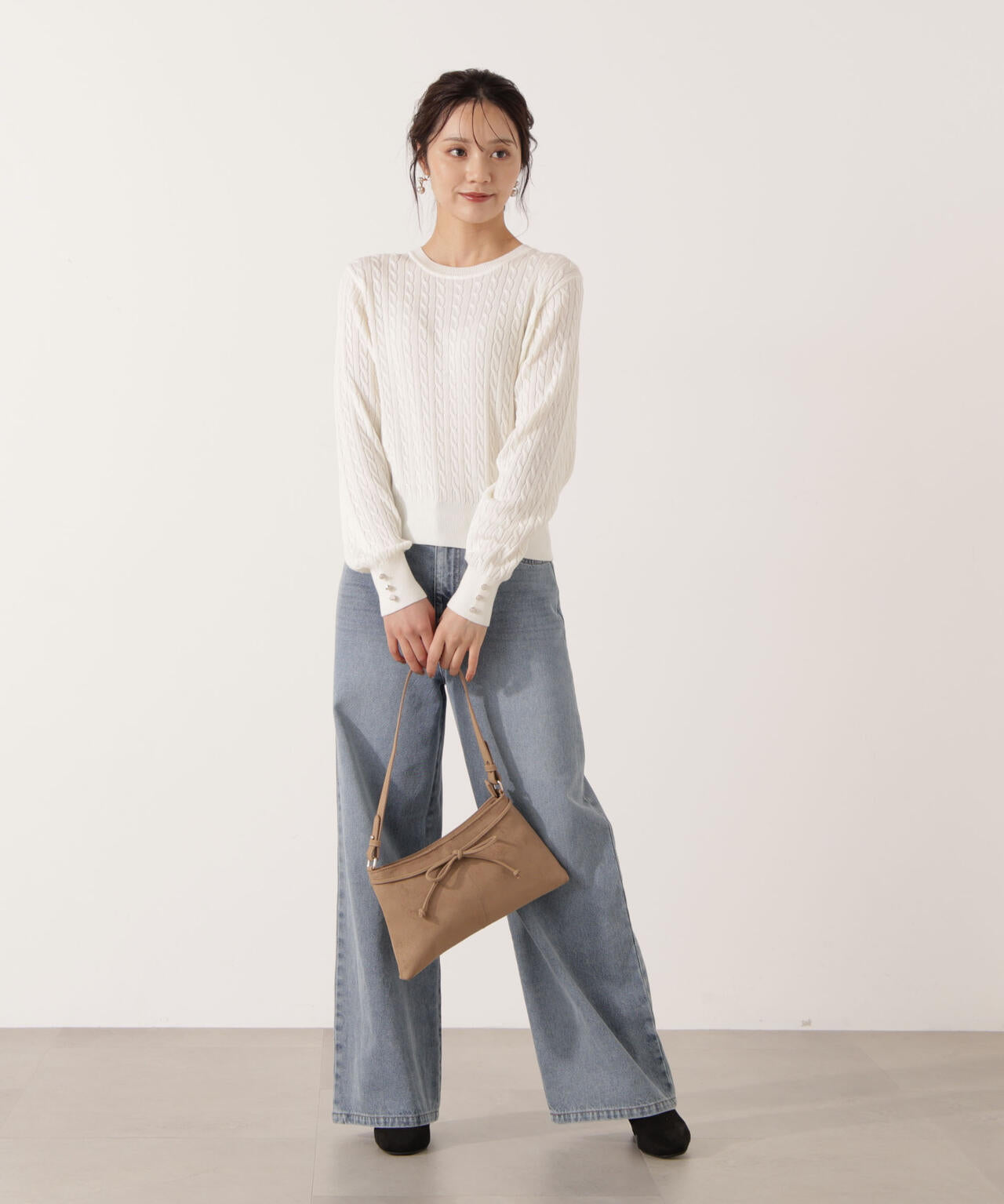 <ハンドウォッシャブル>袖釦ミニケーブルニット