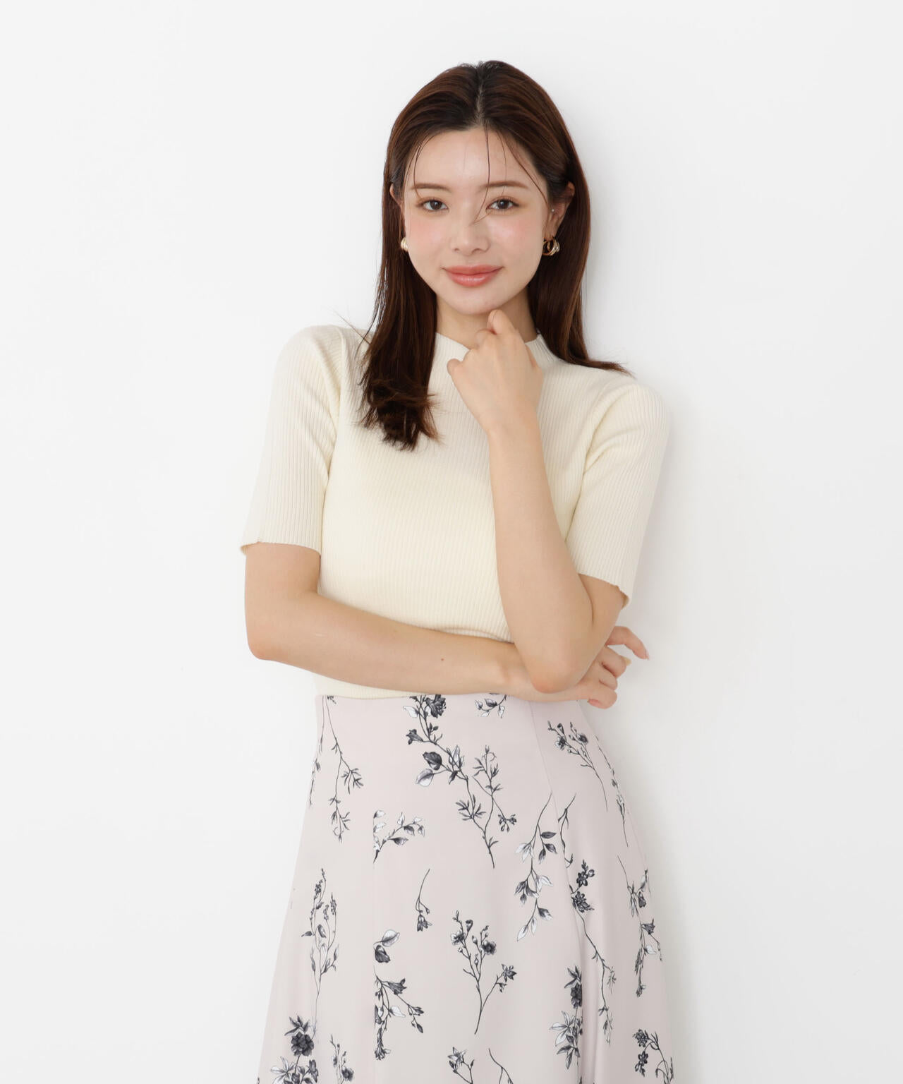 【松川星さん着用】<ハンドウォッシャブル>ニュアンス釦ニットアンサンブル