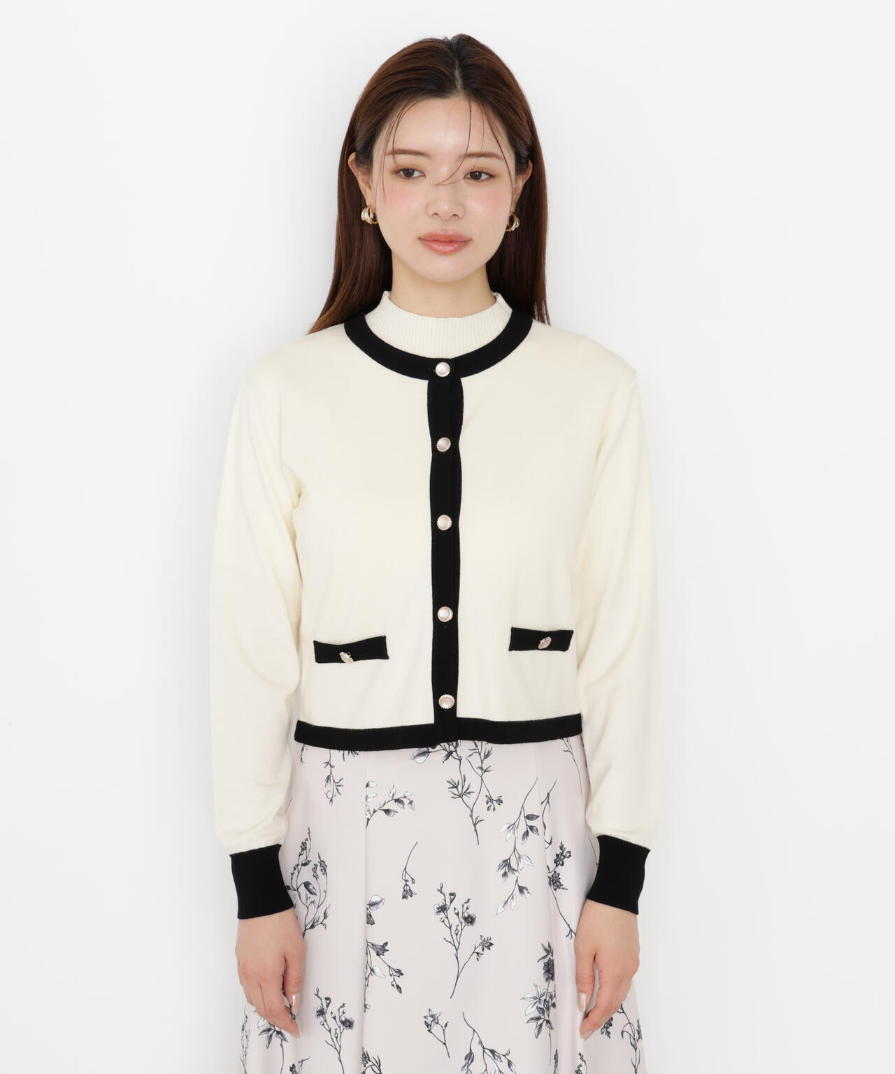 【松川星さん着用】<ハンドウォッシャブル>ニュアンス釦ニットアンサンブル