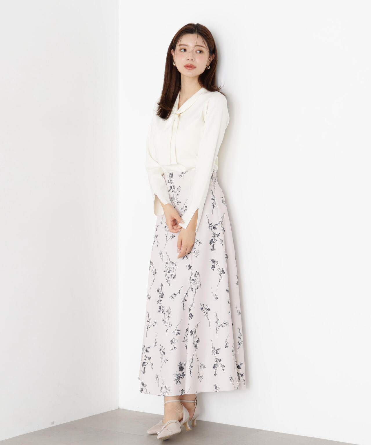 パールリングボウタイニット