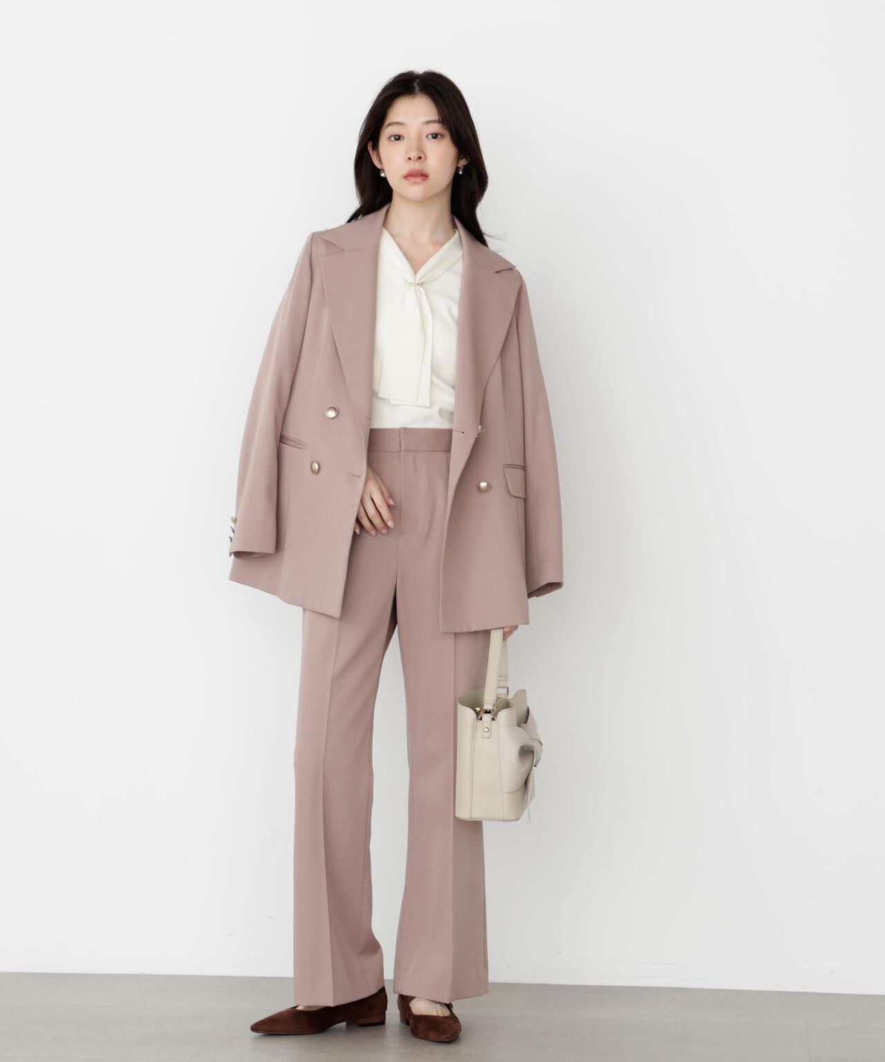 パールリングボウタイニット