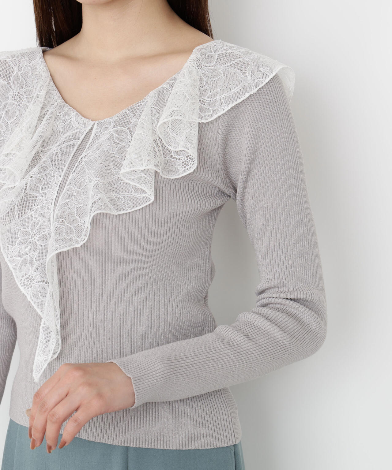 レースフリルニット