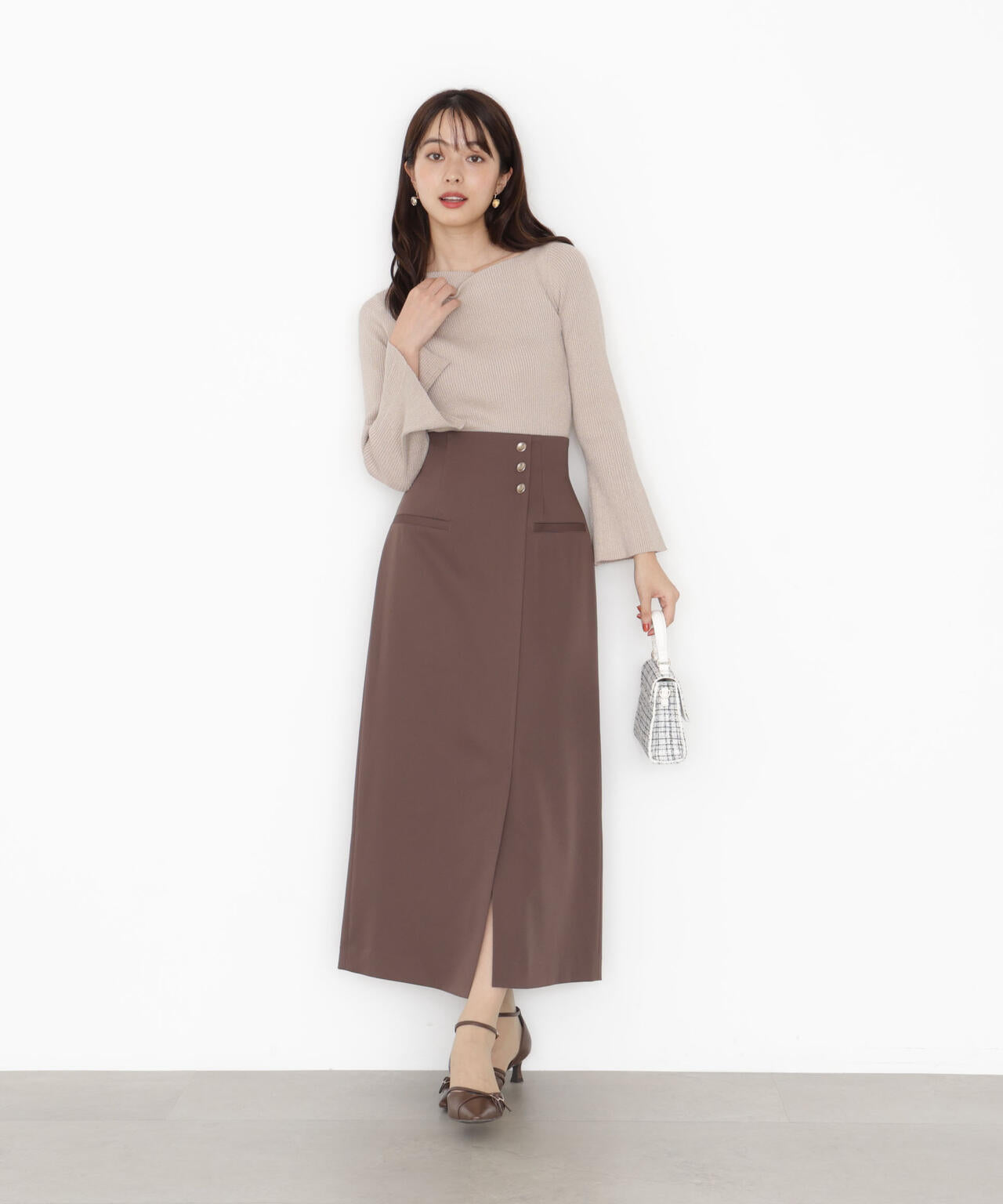 <ハンドウォッシャブル>ニュアンスネックラメリブニット