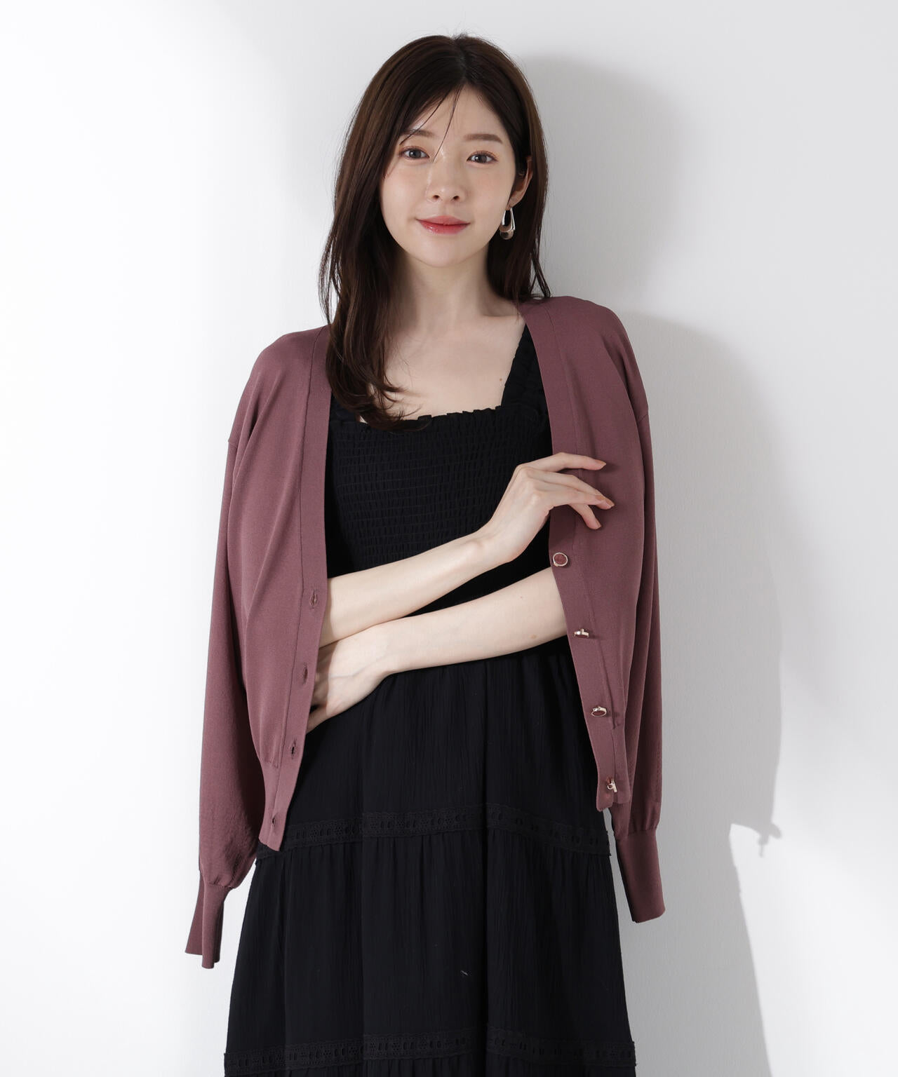 Vネックベーシックカーディガン