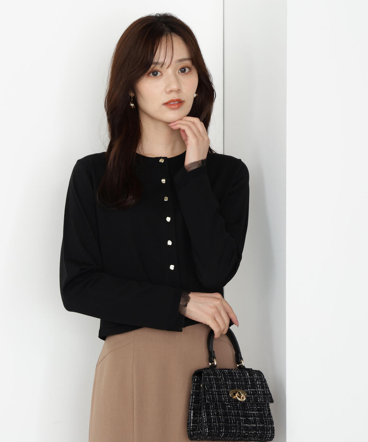 <ハンドウォッシャブル>ゴールド釦カーディガン