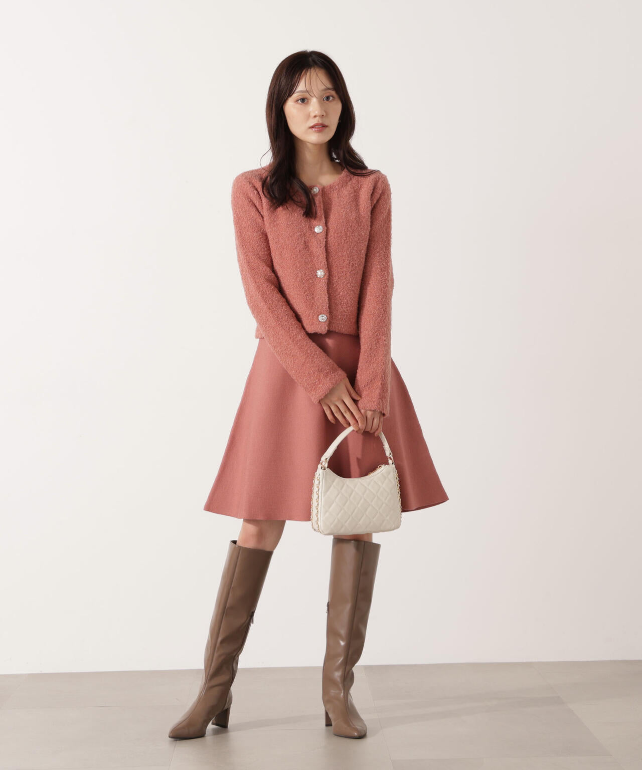 《EDIT COLOGNE》ブークレカーディガン